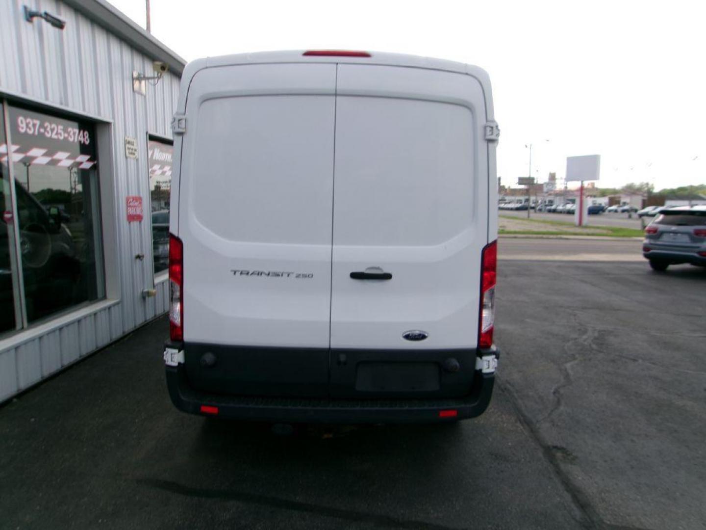 2016 WHITE FORD TRANSIT T-250 (1FTYR2CM4GK) with an 3.7L engine, Automatic transmission, located at 501 E. Columbia St., Springfield, OH, 45503, (800) 262-7122, 39.925262, -83.801796 - Photo#4