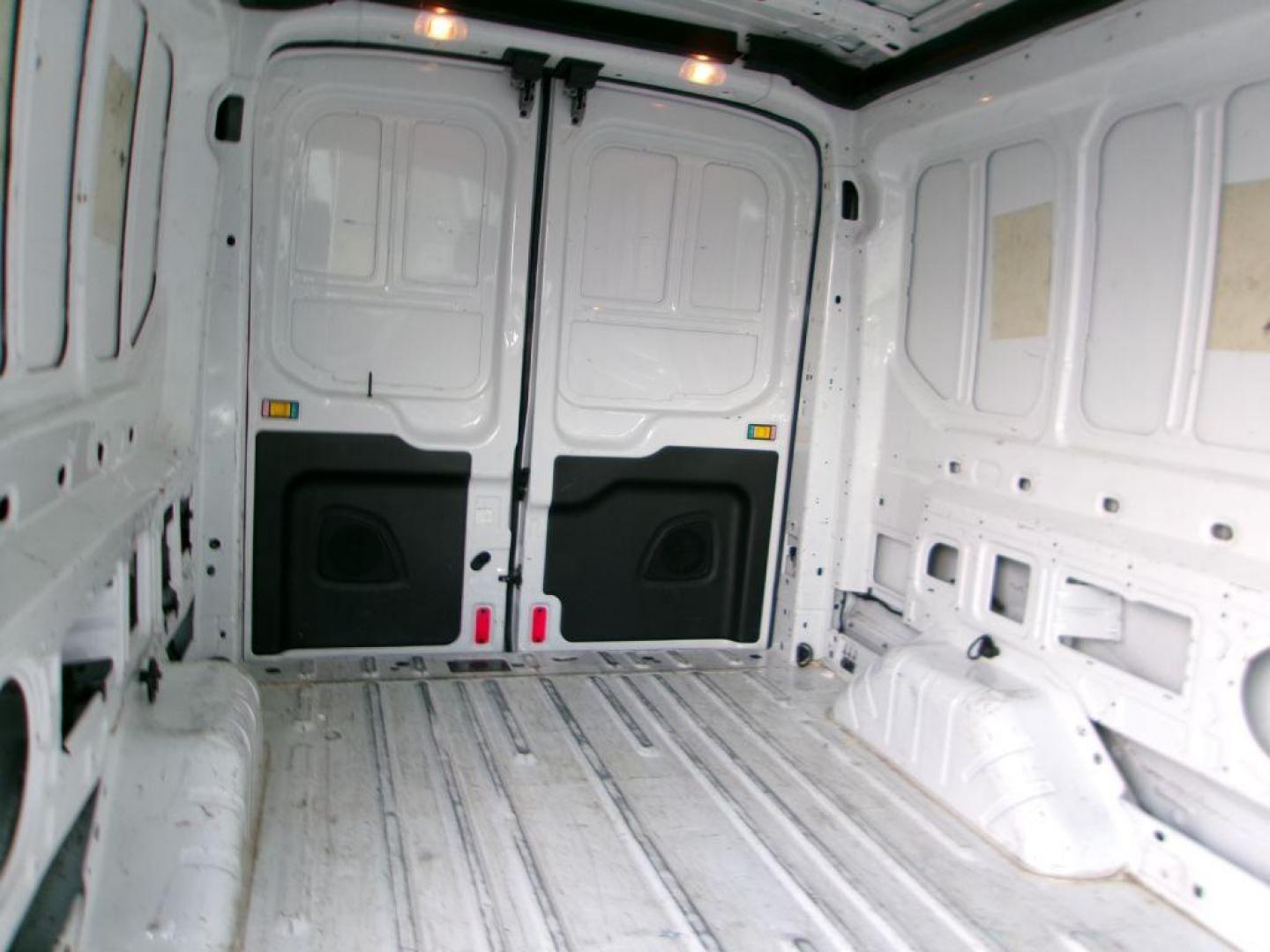 2016 WHITE FORD TRANSIT T-250 (1FTYR2CM4GK) with an 3.7L engine, Automatic transmission, located at 501 E. Columbia St., Springfield, OH, 45503, (800) 262-7122, 39.925262, -83.801796 - Photo#12