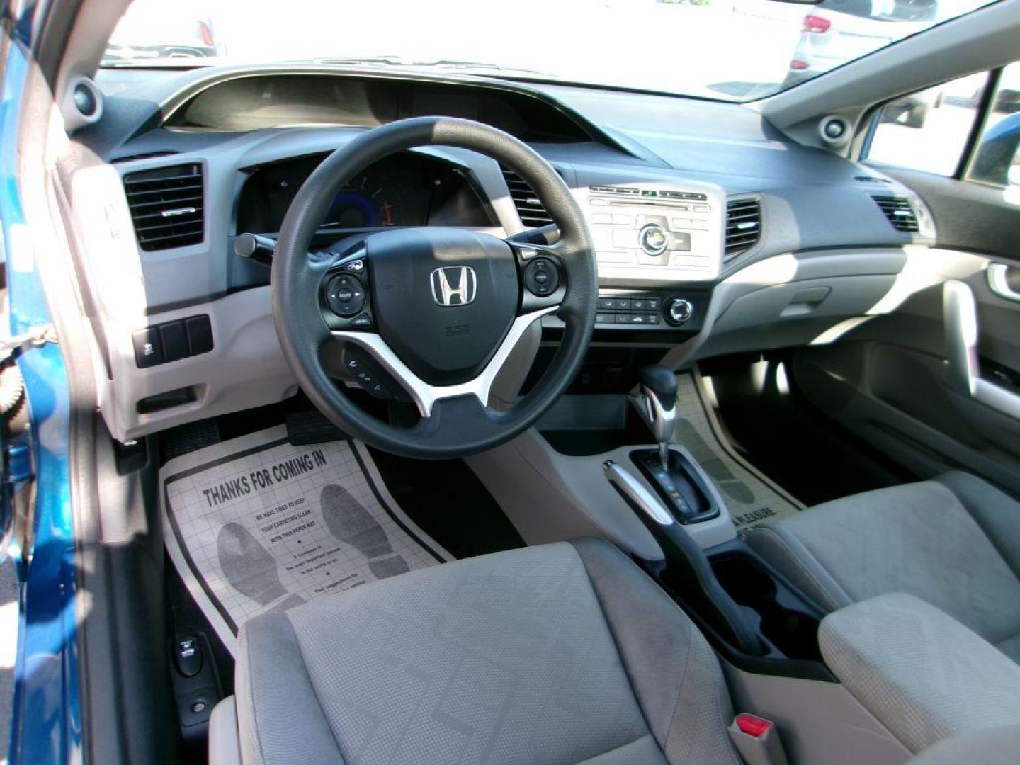 2012 BLUE HONDA CIVIC EX (2HGFG3B88CH) with an 1.8L engine, Automatic transmission, located at 501 E. Columbia St., Springfield, OH, 45503, (800) 262-7122, 39.925262, -83.801796 - ***1-Owner***New Tires***New Rear Brake Pads and Rotors***Sunroof***EX***Serviced and Detailed*** Jay North Auto has offered hand picked vehicles since 1965! Our customer's enjoy a NO pressure buying experience with a small town feel. All of our vehicles get fully inspected and detailed. We are - Photo#10