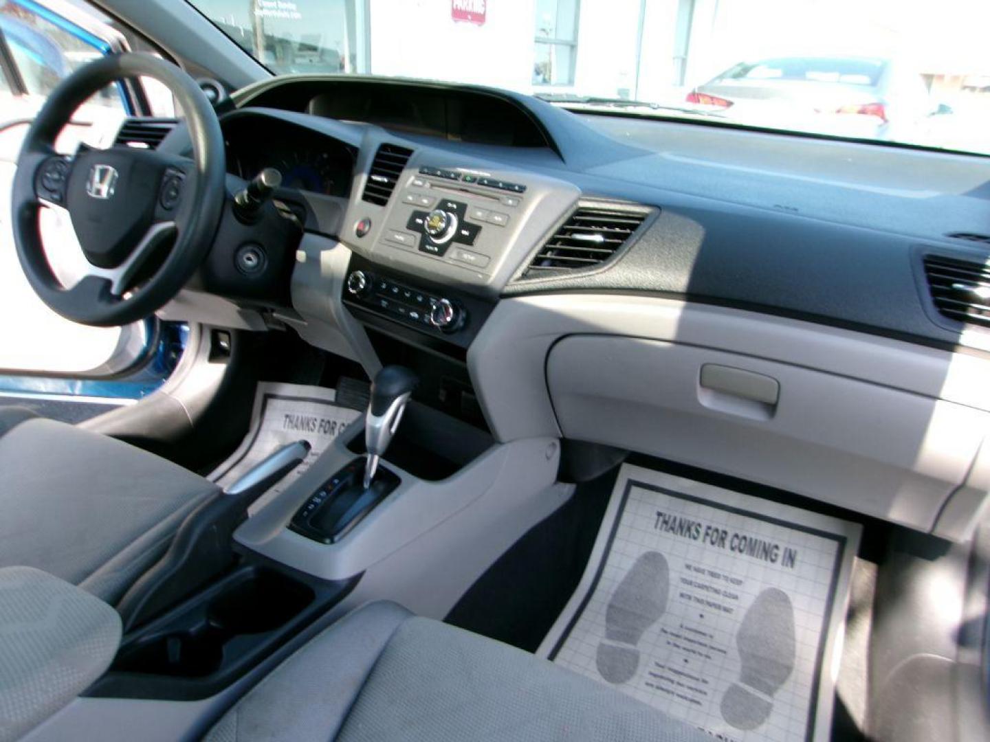 2012 BLUE HONDA CIVIC EX (2HGFG3B88CH) with an 1.8L engine, Automatic transmission, located at 501 E. Columbia St., Springfield, OH, 45503, (800) 262-7122, 39.925262, -83.801796 - ***1-Owner***New Tires***New Rear Brake Pads and Rotors***Sunroof***EX***Serviced and Detailed*** Jay North Auto has offered hand picked vehicles since 1965! Our customer's enjoy a NO pressure buying experience with a small town feel. All of our vehicles get fully inspected and detailed. We are - Photo#15
