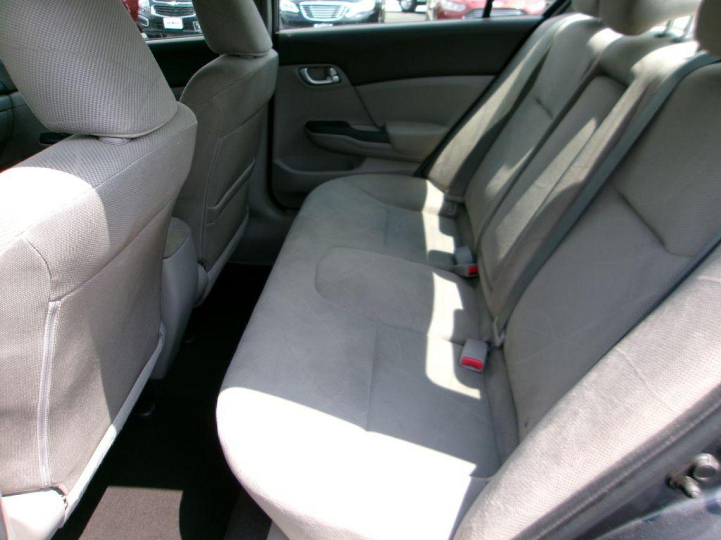2012 GRAY HONDA CIVIC EX (19XFB2F82CE) with an 1.8L engine, Automatic transmission, located at 501 E. Columbia St., Springfield, OH, 45503, (800) 262-7122, 39.925262, -83.801796 - ***EX***Sunroof***Like New Tires***Serviced and Detailed*** Jay North Auto has offered hand picked vehicles since 1965! Our customer's enjoy a NO pressure buying experience with a small town feel. All of our vehicles get fully inspected and detailed. We are a preferred dealer for many local cr - Photo#12