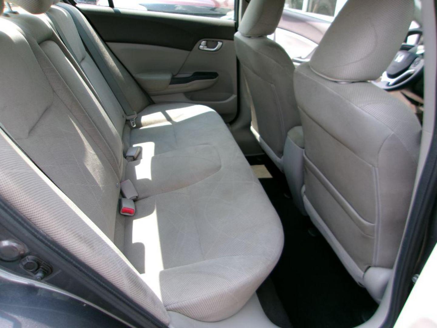 2012 GRAY HONDA CIVIC EX (19XFB2F82CE) with an 1.8L engine, Automatic transmission, located at 501 E. Columbia St., Springfield, OH, 45503, (800) 262-7122, 39.925262, -83.801796 - ***EX***Sunroof***Like New Tires***Serviced and Detailed*** Jay North Auto has offered hand picked vehicles since 1965! Our customer's enjoy a NO pressure buying experience with a small town feel. All of our vehicles get fully inspected and detailed. We are a preferred dealer for many local cr - Photo#15