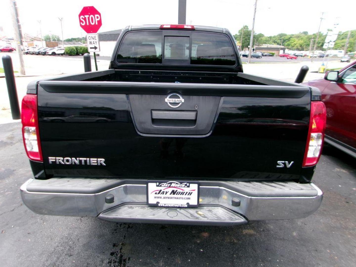 2015 BLACK NISSAN FRONTIER SV (1N6BD0CTXFN) with an 2.5L engine, Automatic transmission, located at 501 E. Columbia St., Springfield, OH, 45503, (800) 262-7122, 39.925262, -83.801796 - *** SV *** New Brakes *** Serviced and Detailed * SuperCab *** Automatic *** Clean CarFax *** 2 Owner *** NICE!!!! *** Jay North Auto has offered hand picked vehicles since 1965! Our customer's enjoy a NO pressure buying experience with a small town feel. All of our vehicles get fully inspected - Photo#4