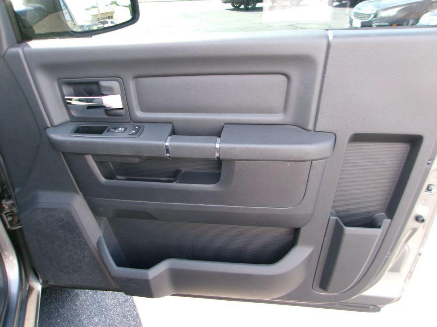 2012 GRAY DODGE RAM 1500 EXPRESS (3C6JD6AT3CG) with an 5.7L engine, Automatic transmission, located at 501 E. Columbia St., Springfield, OH, 45503, (800) 262-7122, 39.925262, -83.801796 - ***1-Owner***New Front Brake Pads and Rotors***Express***5.7L Hemi***Serviced and Detailed*** Jay North Auto has offered hand picked vehicles since 1965! Our customer's enjoy a NO pressure buying experience with a small town feel. All of our vehicles get fully inspected and detailed. We are a - Photo#10
