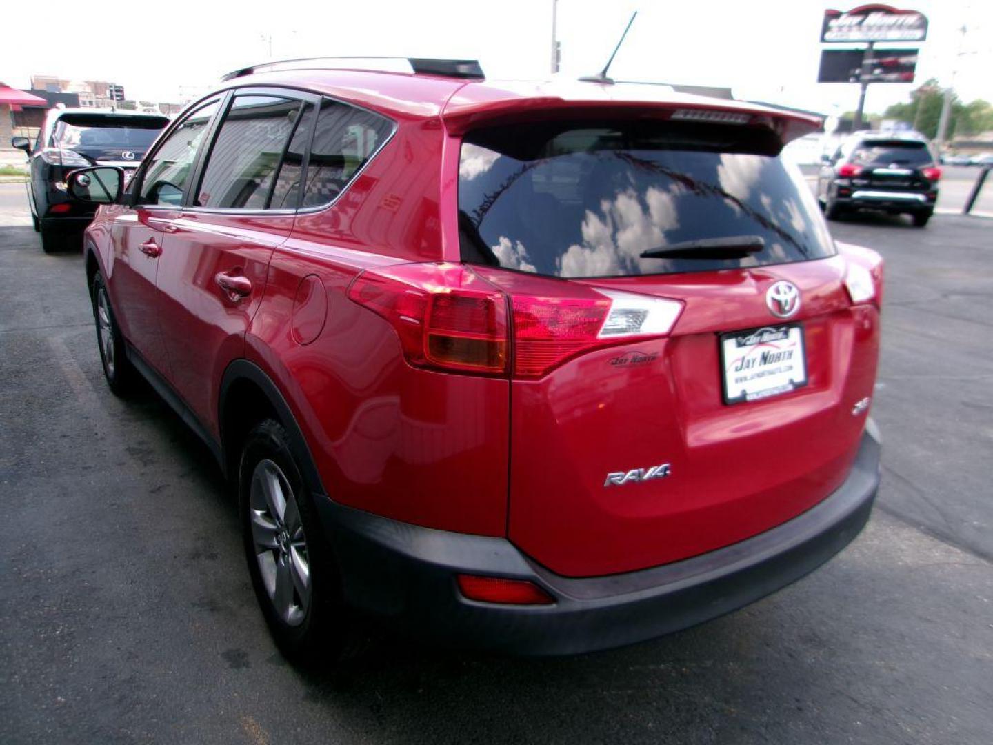 2015 RED TOYOTA RAV4 XLE (JTMWFREV9FD) with an 2.5L engine, Automatic transmission, located at 501 E. Columbia St., Springfield, OH, 45503, (800) 262-7122, 39.925262, -83.801796 - Photo#3