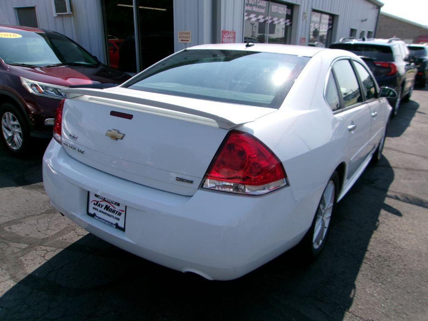 2015 WHITE CHEVROLET IMPALA LIMITED LTZ (2G1WC5E32F1) with an 3.6L engine, Automatic transmission, located at 501 E. Columbia St., Springfield, OH, 45503, (800) 262-7122, 39.925262, -83.801796 - *** LTZ *** Leather *** Bose Audio *** Moonroof *** Remote Start *** Clean CarFax w/ great Service History *** NICE *** Serviced and Detailed *** Jay North Auto has offered hand picked vehicles since 1965! Our customer's enjoy a NO pressure buying experience with a small town feel. All of our v - Photo#7