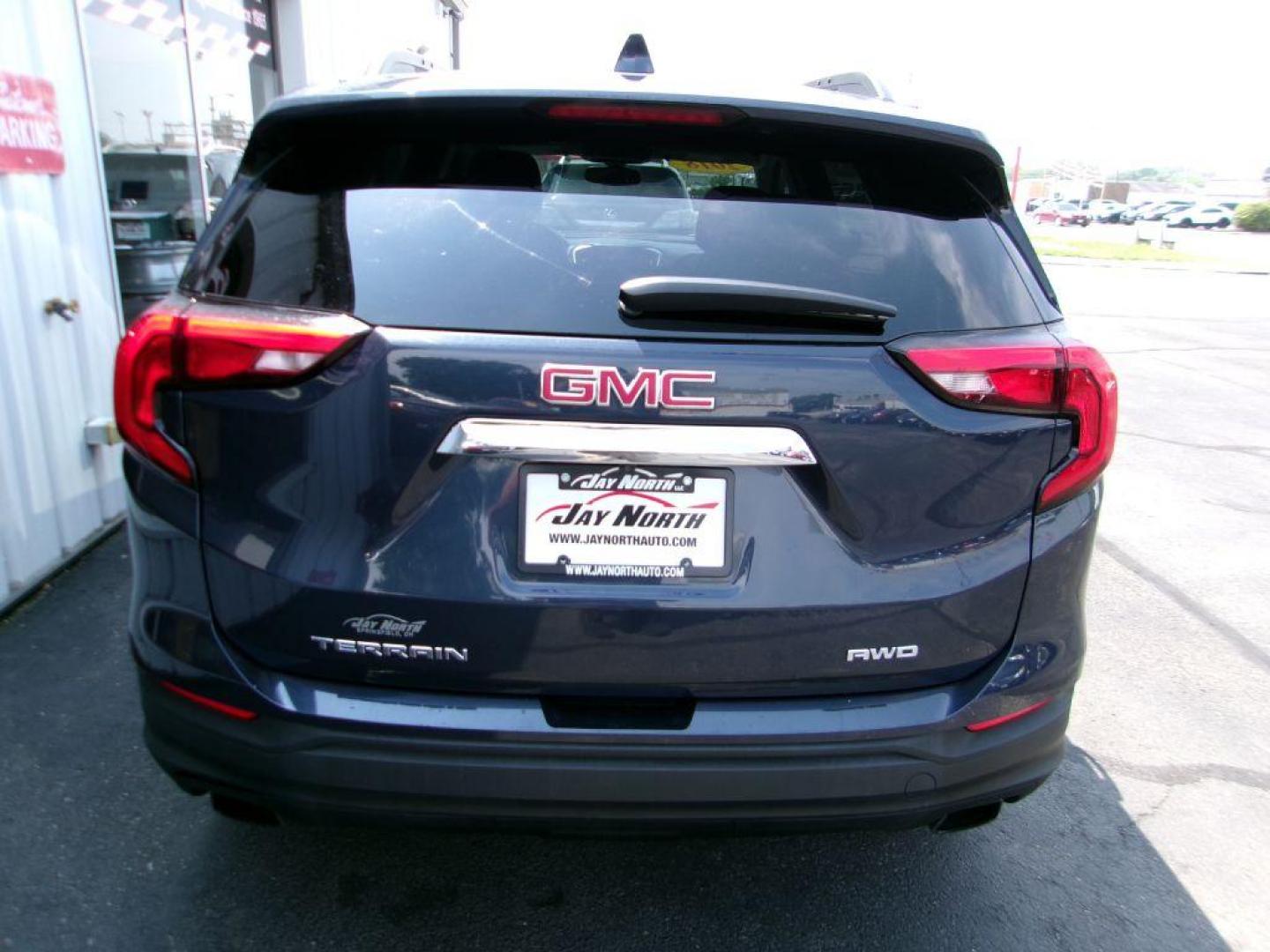 2018 BLUE GMC TERRAIN SLE (3GKALTEX0JL) with an 2.0L engine, Automatic transmission, located at 501 E. Columbia St., Springfield, OH, 45503, (800) 262-7122, 39.925262, -83.801796 - *** SLE *** AWD 2.0L *** Tune Up *** Serviced and detailed *** Clean CarFax *** Jay North Auto has offered hand picked vehicles since 1965! Our customer's enjoy a NO pressure buying experience with a small town feel. All of our vehicles get fully inspected and detailed. We are a preferred deale - Photo#5