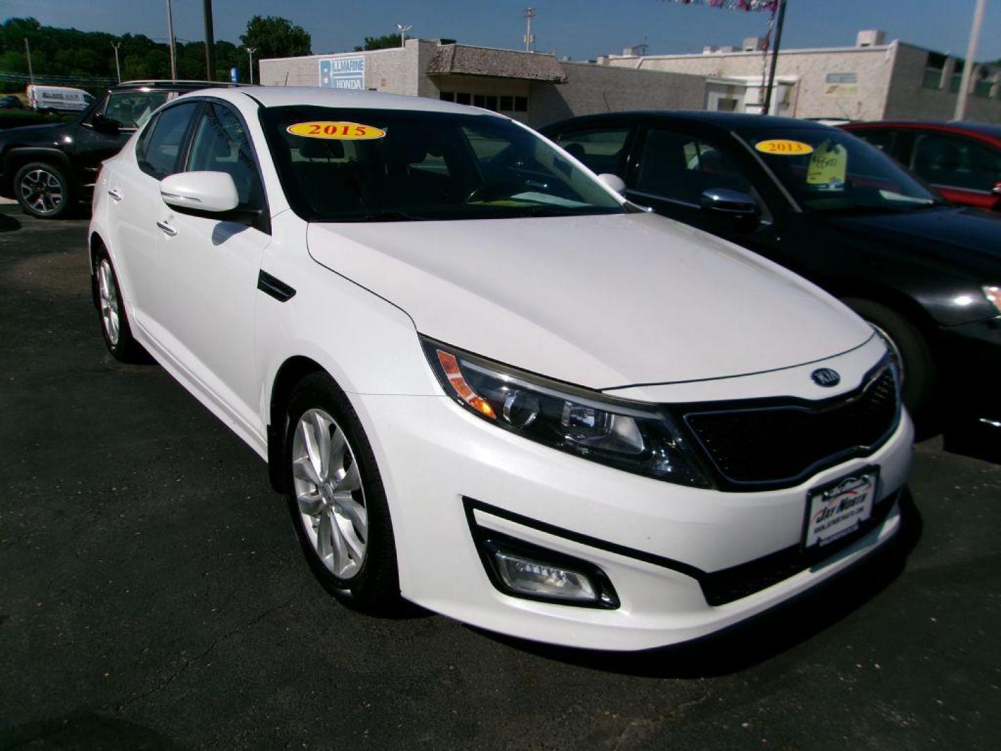 2015 WHITE KIA OPTIMA EX (5XXGN4A75FG) with an 2.4L engine, Automatic transmission, located at 501 E. Columbia St., Springfield, OH, 45503, (800) 262-7122, 39.925262, -83.801796 - Photo#0