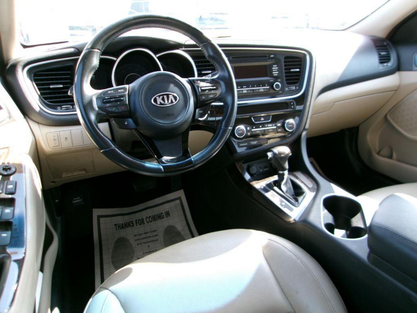2015 WHITE KIA OPTIMA EX (5XXGN4A75FG) with an 2.4L engine, Automatic transmission, located at 501 E. Columbia St., Springfield, OH, 45503, (800) 262-7122, 39.925262, -83.801796 - Photo#9
