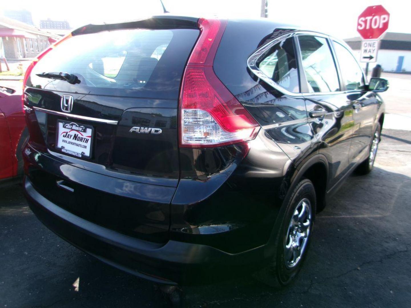 2014 BLACK HONDA CR-V LX (2HKRM4H35EH) with an 2.4L engine, Automatic transmission, located at 501 E. Columbia St., Springfield, OH, 45503, (800) 262-7122, 39.925262, -83.801796 - Photo#5