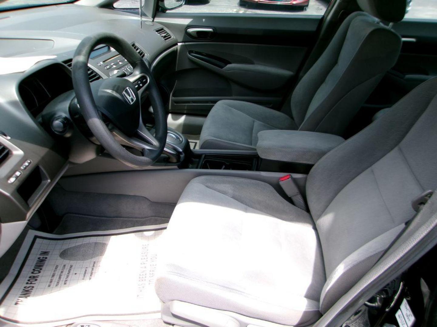 2009 BLACK HONDA CIVIC LX (2HGFA16579H) with an 1.8L engine, Automatic transmission, located at 501 E. Columbia St., Springfield, OH, 45503, (800) 262-7122, 39.925262, -83.801796 - ***1-Owner***Clean Carfax***LX***All New Tires***Detailed*** Jay North Auto has offered hand picked vehicles since 1965! Our customer's enjoy a NO pressure buying experience with a small town feel. All of our vehicles get fully inspected and detailed. We are a preferred dealer for many local cre - Photo#5