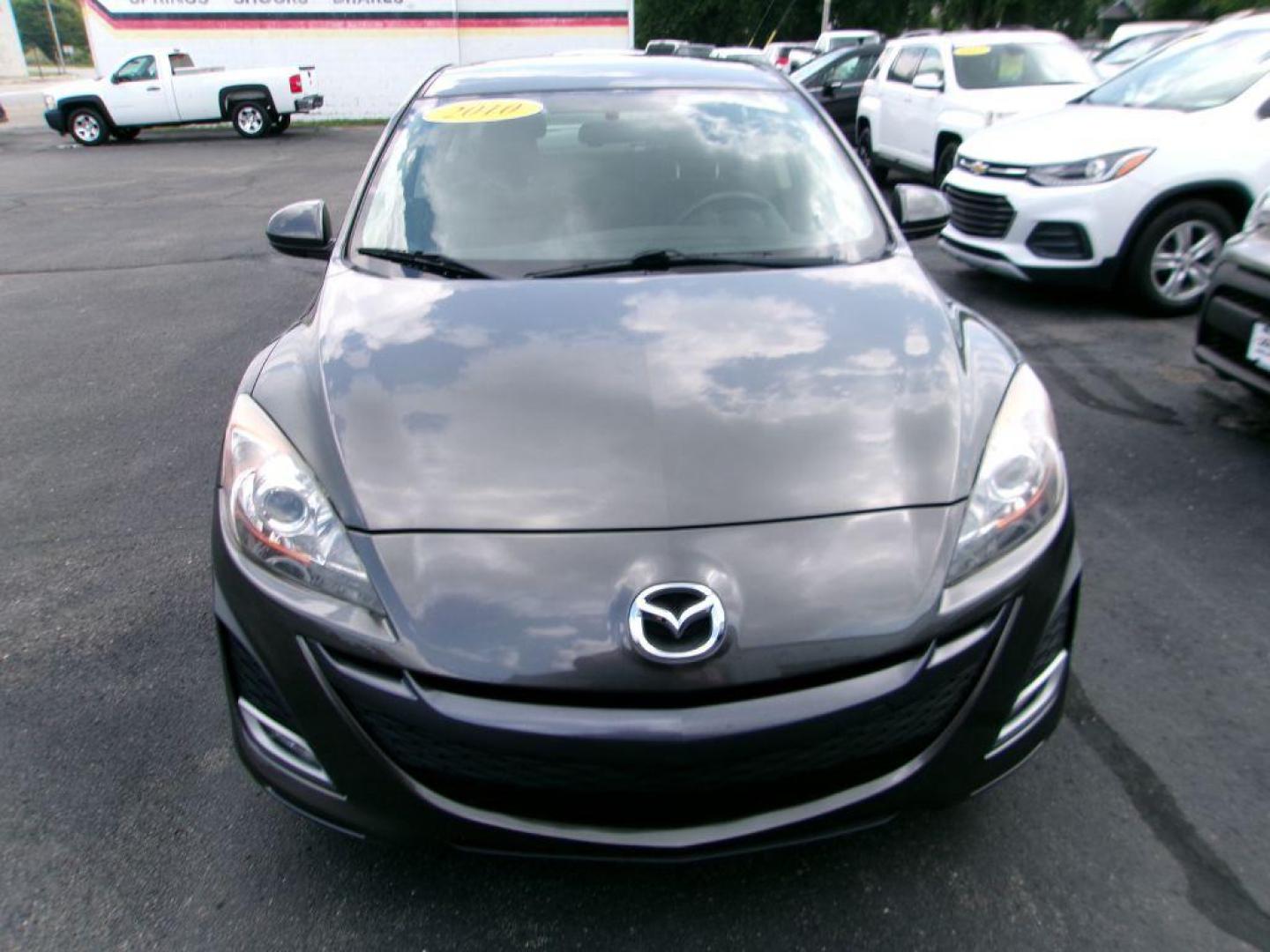2010 GRAY MAZDA 3 S (JM1BL1S52A1) with an 2.5L engine, Automatic transmission, located at 501 E. Columbia St., Springfield, OH, 45503, (800) 262-7122, 39.925262, -83.801796 - ***New Front and Rear Brake Pads and Rotors***2.5L***Gas Saver***Serviced and Detailed*** Jay North Auto has offered hand picked vehicles since 1965! Our customer's enjoy a NO pressure buying experience with a small town feel. All of our vehicles get fully inspected and detailed. We are a pref - Photo#1