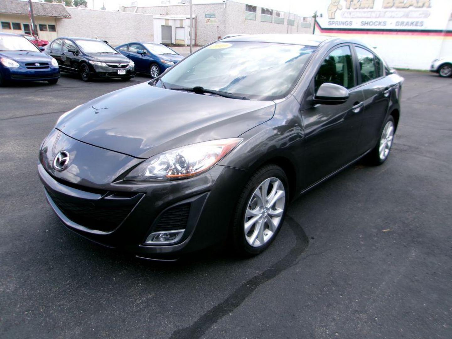 2010 GRAY MAZDA 3 S (JM1BL1S52A1) with an 2.5L engine, Automatic transmission, located at 501 E. Columbia St., Springfield, OH, 45503, (800) 262-7122, 39.925262, -83.801796 - ***New Front and Rear Brake Pads and Rotors***2.5L***Gas Saver***Serviced and Detailed*** Jay North Auto has offered hand picked vehicles since 1965! Our customer's enjoy a NO pressure buying experience with a small town feel. All of our vehicles get fully inspected and detailed. We are a pref - Photo#6