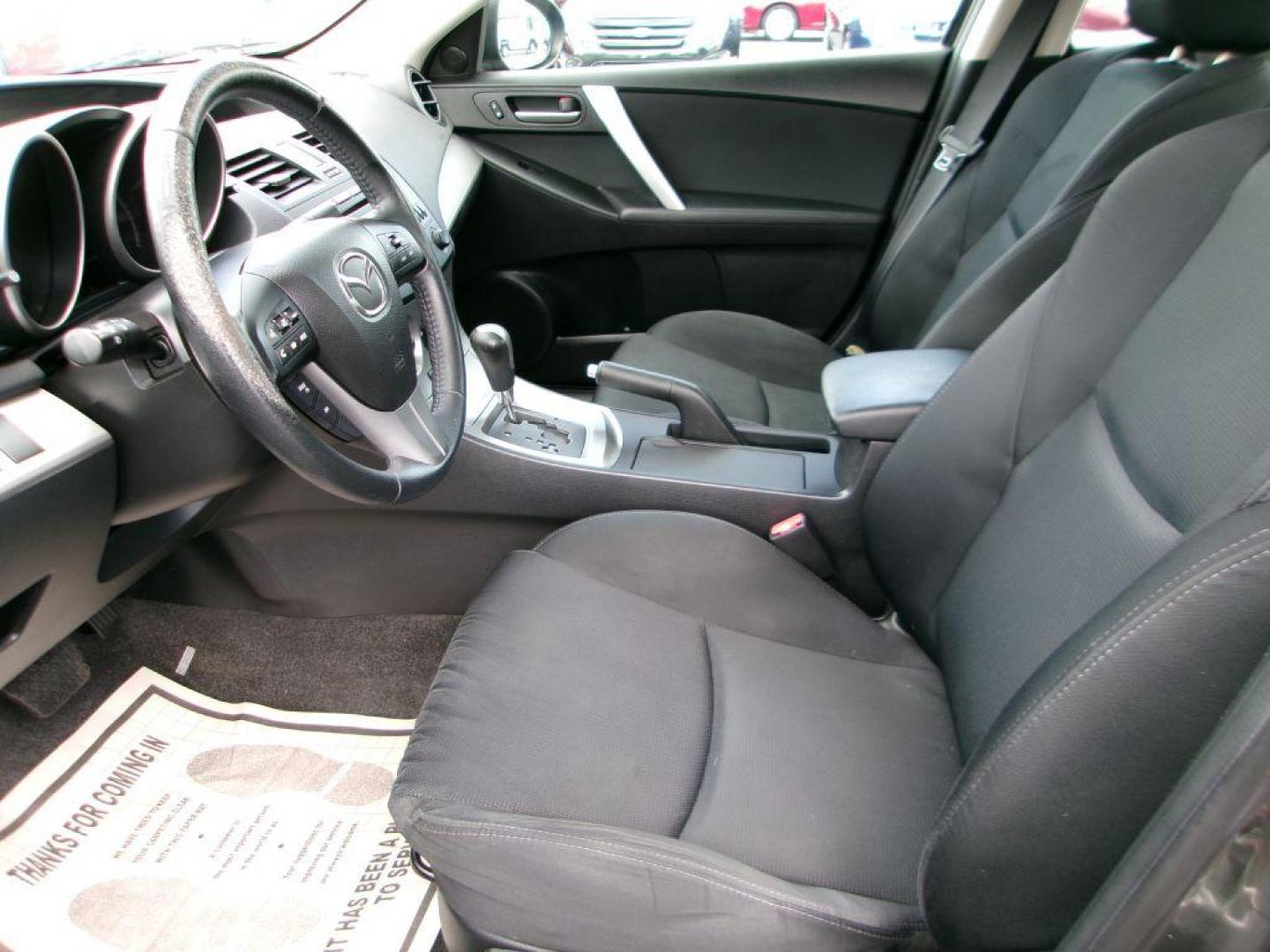 2010 GRAY MAZDA 3 S (JM1BL1S52A1) with an 2.5L engine, Automatic transmission, located at 501 E. Columbia St., Springfield, OH, 45503, (800) 262-7122, 39.925262, -83.801796 - ***New Front and Rear Brake Pads and Rotors***2.5L***Gas Saver***Serviced and Detailed*** Jay North Auto has offered hand picked vehicles since 1965! Our customer's enjoy a NO pressure buying experience with a small town feel. All of our vehicles get fully inspected and detailed. We are a pref - Photo#8