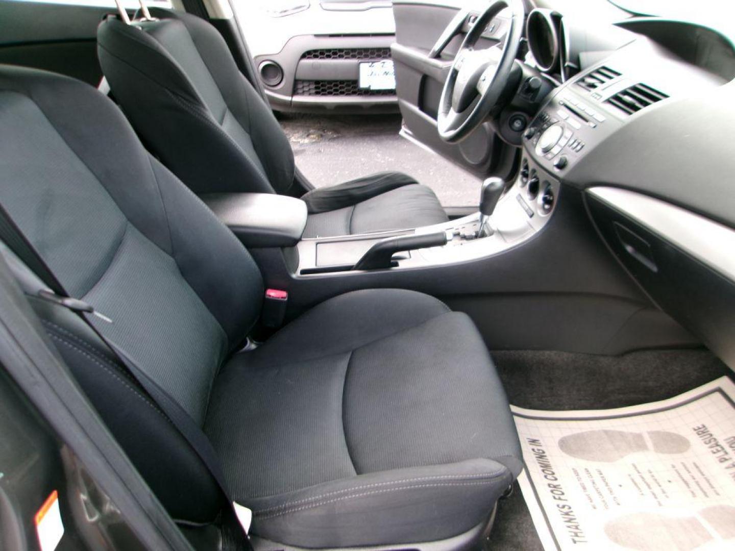 2010 GRAY MAZDA 3 S (JM1BL1S52A1) with an 2.5L engine, Automatic transmission, located at 501 E. Columbia St., Springfield, OH, 45503, (800) 262-7122, 39.925262, -83.801796 - ***New Front and Rear Brake Pads and Rotors***2.5L***Gas Saver***Serviced and Detailed*** Jay North Auto has offered hand picked vehicles since 1965! Our customer's enjoy a NO pressure buying experience with a small town feel. All of our vehicles get fully inspected and detailed. We are a pref - Photo#16
