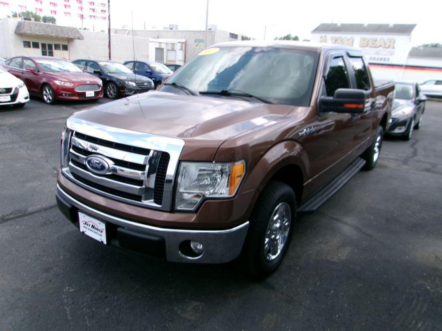 2011 BRONZE FORD F150 SUPERCREW (1FTEW1CM7BK) with an 3.7L engine, Automatic transmission, located at 501 E. Columbia St., Springfield, OH, 45503, (800) 262-7122, 39.925262, -83.801796 - ***Clean Carfax***XLT***Crew Cab***Power Sliding Rear Window***3.73 Limited Slip Axle***New Front Brake Pads and Rotors***Serviced and Detailed*** Jay North Auto has offered hand picked vehicles since 1965! Our customer's enjoy a NO pressure buying experience with a small town feel. All of our - Photo#6