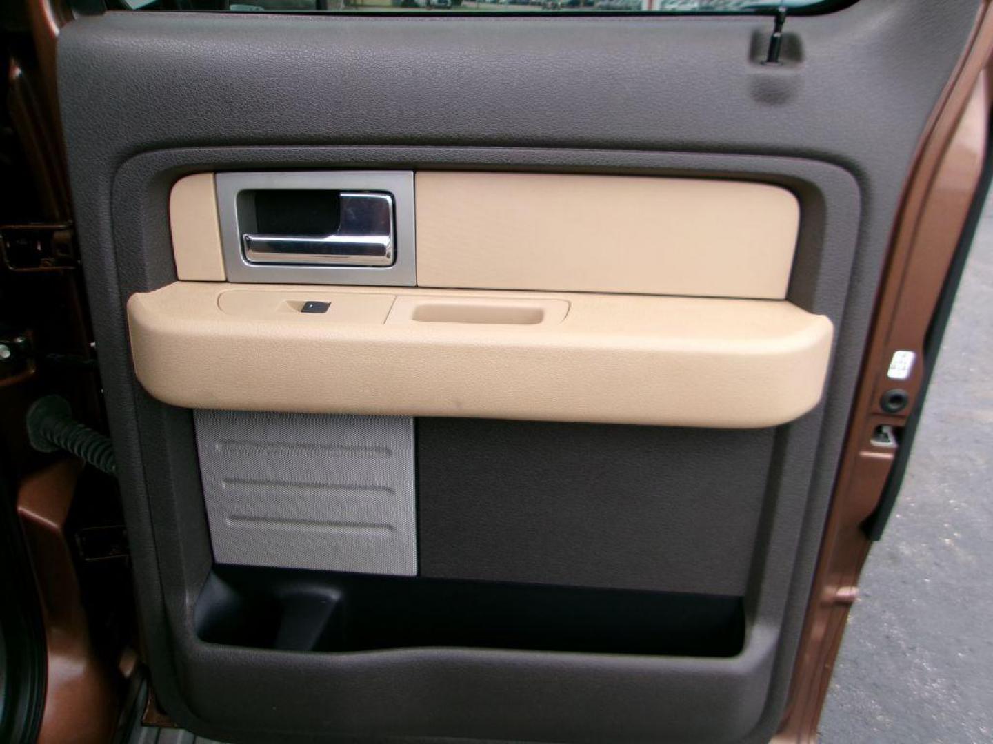 2011 BRONZE FORD F150 SUPERCREW (1FTEW1CM7BK) with an 3.7L engine, Automatic transmission, located at 501 E. Columbia St., Springfield, OH, 45503, (800) 262-7122, 39.925262, -83.801796 - ***Clean Carfax***XLT***Crew Cab***Power Sliding Rear Window***3.73 Limited Slip Axle***New Front Brake Pads and Rotors***Serviced and Detailed*** Jay North Auto has offered hand picked vehicles since 1965! Our customer's enjoy a NO pressure buying experience with a small town feel. All of our - Photo#12