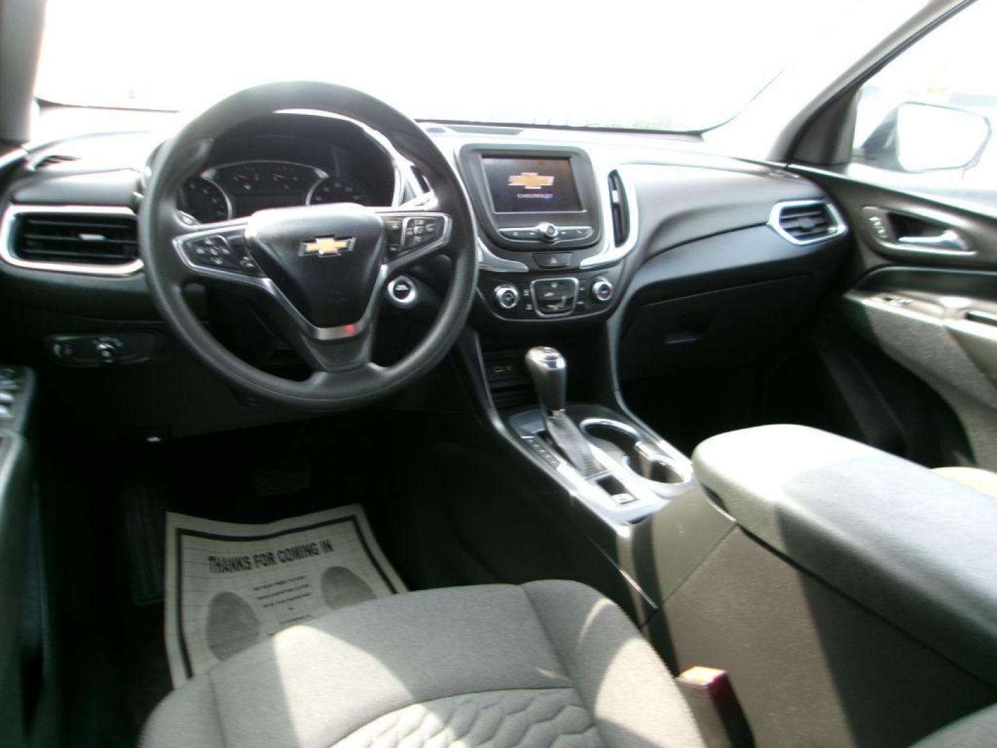 2021 SILVER CHEVROLET EQUINOX LT (3GNAXJEV5MS) with an 1.5L engine, Automatic transmission, located at 501 E. Columbia St., Springfield, OH, 45503, (800) 262-7122, 39.925262, -83.801796 - *** New Tires *** Tune Up *** New Brakes *** Serviced and Detailed *** Back Up Camera *** Lane Departure Warning w/ Blind zone *** 28 MPG *** FWD *** Jay North Auto has offered hand picked vehicles since 1965! Our customer's enjoy a NO pressure buying experience with a small town feel. All of o - Photo#9