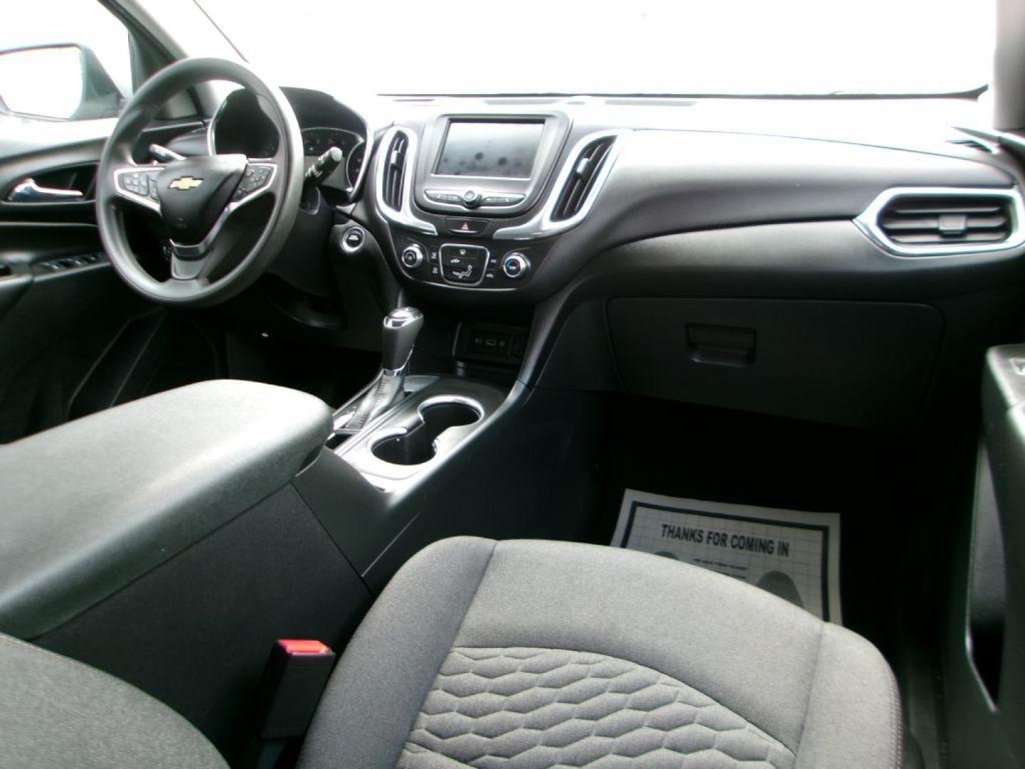 2021 SILVER CHEVROLET EQUINOX LT (3GNAXJEV5MS) with an 1.5L engine, Automatic transmission, located at 501 E. Columbia St., Springfield, OH, 45503, (800) 262-7122, 39.925262, -83.801796 - *** New Tires *** Tune Up *** New Brakes *** Serviced and Detailed *** Back Up Camera *** Lane Departure Warning w/ Blind zone *** 28 MPG *** FWD *** Jay North Auto has offered hand picked vehicles since 1965! Our customer's enjoy a NO pressure buying experience with a small town feel. All of o - Photo#17