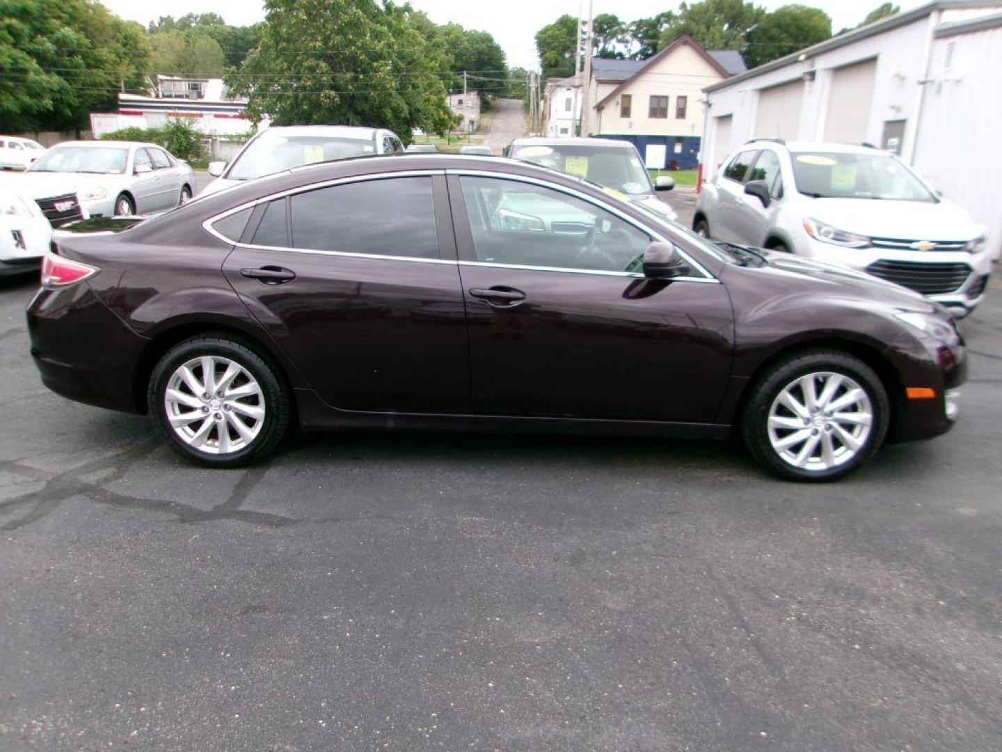 2011 MAROON MAZDA 6 TOURING (1YVHZ8CH6B5) with an 2.5L engine, Automatic transmission, located at 501 E. Columbia St., Springfield, OH, 45503, (800) 262-7122, 39.925262, -83.801796 - *** Serviced and Detailed *** Touring *** FWD 2.5L *** Jay North Auto has offered hand picked vehicles since 1965! Our customer's enjoy a NO pressure buying experience with a small town feel. All of our vehicles get fully inspected and detailed. We are a preferred dealer for many local credit u - Photo#1