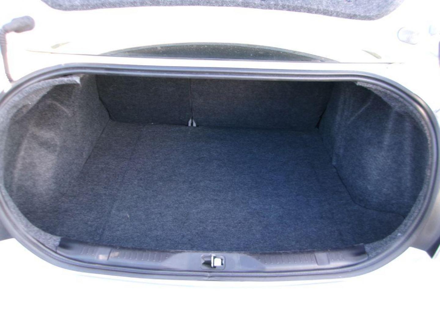 2012 SILVER NISSAN SENTRA 2.0 S (3N1AB6AP5CL) with an 2.0L engine, Continuously Variable transmission, located at 501 E. Columbia St., Springfield, OH, 45503, (800) 262-7122, 39.925262, -83.801796 - *** 24 Service Records On CarFax *** New Brakes *** Serviced and Detailed *** S *** FWD *** NICE!!! *** Jay North Auto has offered hand picked vehicles since 1965! Our customer's enjoy a NO pressure buying experience with a small town feel. All of our vehicles get fully inspected and detailed. - Photo#6