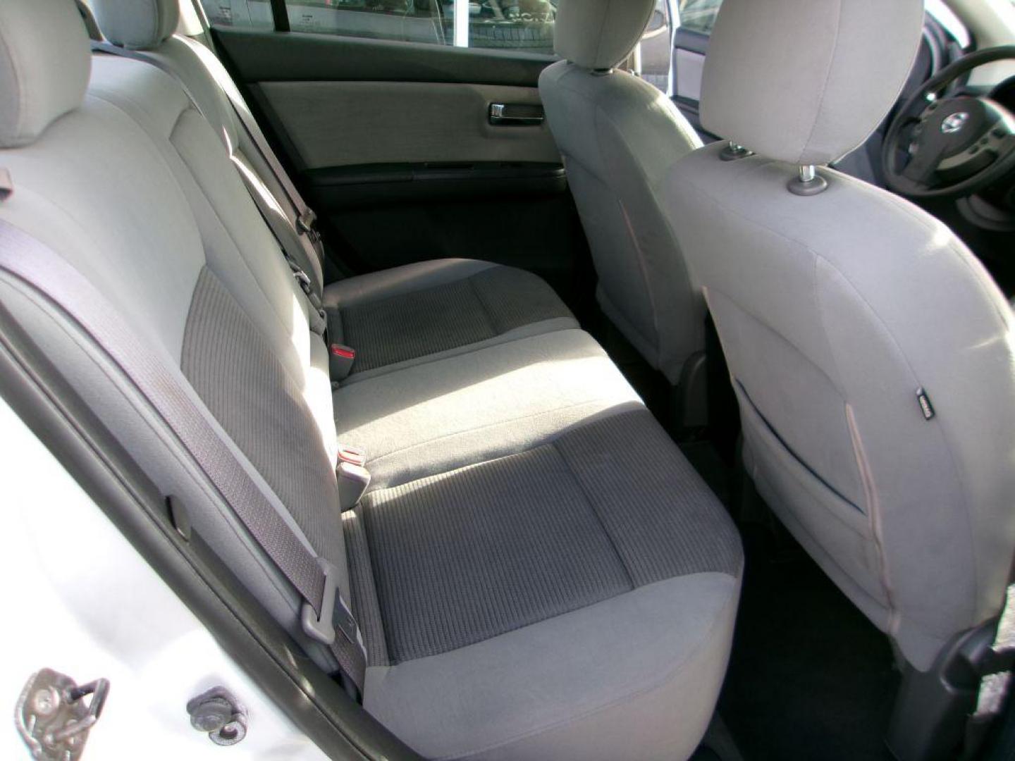 2012 SILVER NISSAN SENTRA 2.0 S (3N1AB6AP5CL) with an 2.0L engine, Continuously Variable transmission, located at 501 E. Columbia St., Springfield, OH, 45503, (800) 262-7122, 39.925262, -83.801796 - *** 24 Service Records On CarFax *** New Brakes *** Serviced and Detailed *** S *** FWD *** NICE!!! *** Jay North Auto has offered hand picked vehicles since 1965! Our customer's enjoy a NO pressure buying experience with a small town feel. All of our vehicles get fully inspected and detailed. - Photo#12