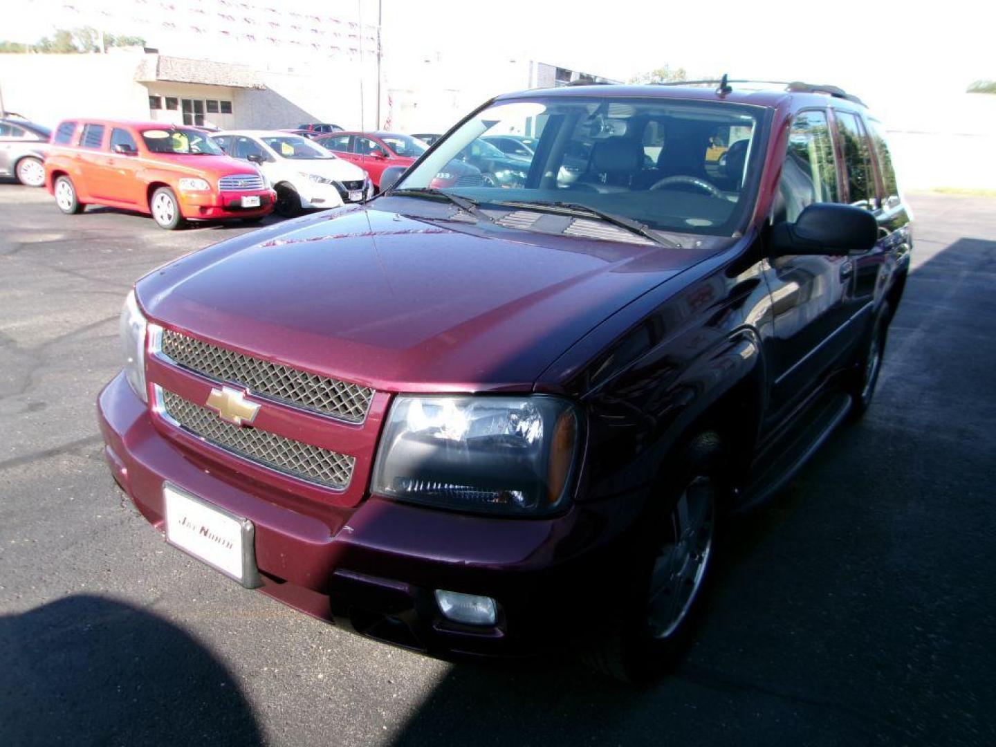 2007 MAROON CHEVROLET TRAILBLAZER LS (1GNDT13S572) with an 4.2L engine, Automatic transmission, located at 501 E. Columbia St., Springfield, OH, 45503, (800) 262-7122, 39.925262, -83.801796 - *** New Tires *** New Brakes *** Serviced and Detailed *** Local Trade *** 4wd *** Leather *** Moonroof *** Jay North Auto has offered hand picked vehicles since 1965! Our customer's enjoy a NO pressure buying experience with a small town feel. All of our vehicles get fully inspected and detail - Photo#2
