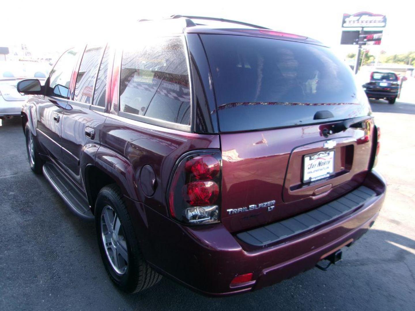 2007 MAROON CHEVROLET TRAILBLAZER LS (1GNDT13S572) with an 4.2L engine, Automatic transmission, located at 501 E. Columbia St., Springfield, OH, 45503, (800) 262-7122, 39.925262, -83.801796 - *** New Tires *** New Brakes *** Serviced and Detailed *** Local Trade *** 4wd *** Leather *** Moonroof *** Jay North Auto has offered hand picked vehicles since 1965! Our customer's enjoy a NO pressure buying experience with a small town feel. All of our vehicles get fully inspected and detail - Photo#4