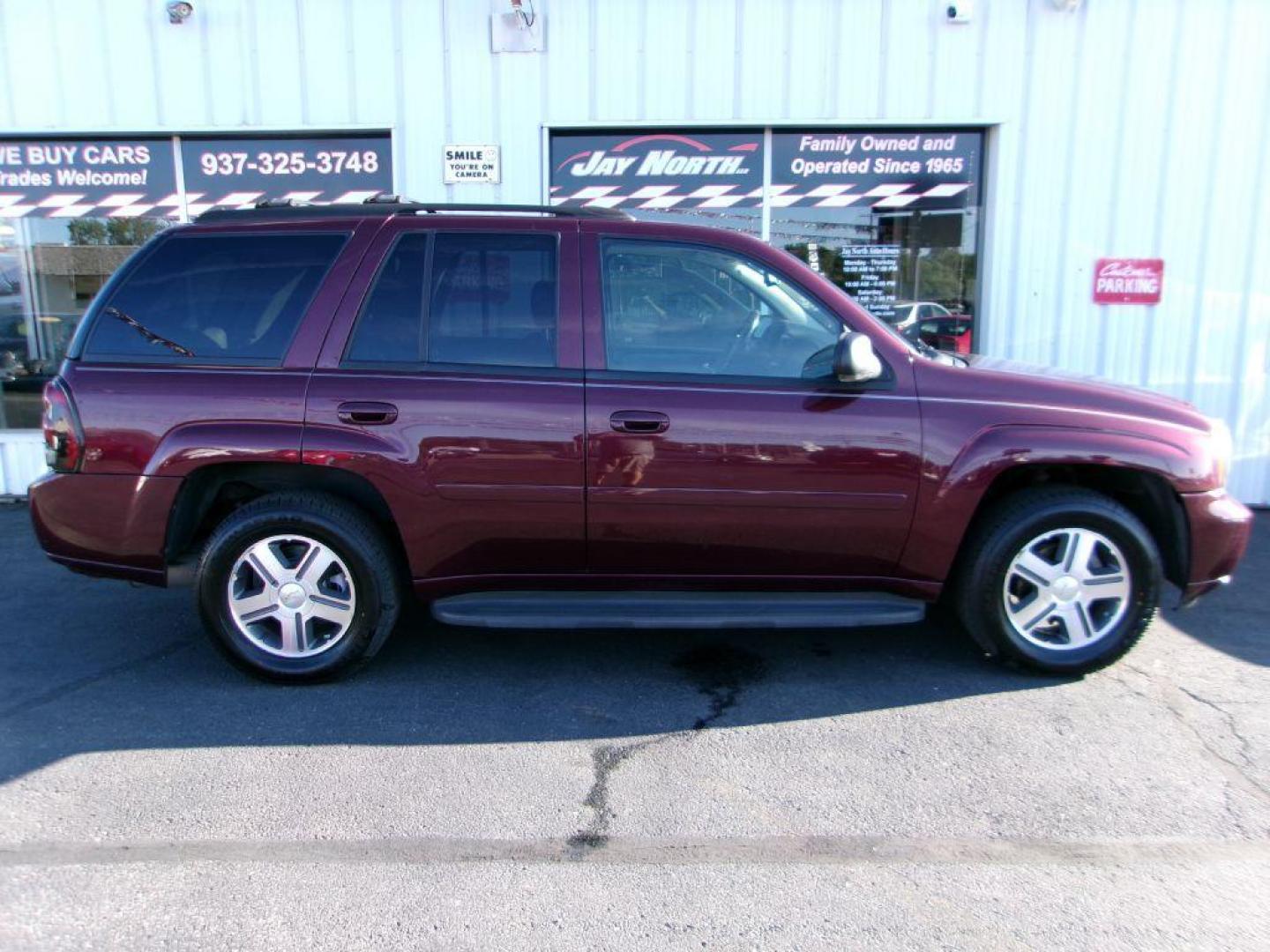 2007 MAROON CHEVROLET TRAILBLAZER LS (1GNDT13S572) with an 4.2L engine, Automatic transmission, located at 501 E. Columbia St., Springfield, OH, 45503, (800) 262-7122, 39.925262, -83.801796 - *** New Tires *** New Brakes *** Serviced and Detailed *** Local Trade *** 4wd *** Leather *** Moonroof *** Jay North Auto has offered hand picked vehicles since 1965! Our customer's enjoy a NO pressure buying experience with a small town feel. All of our vehicles get fully inspected and detail - Photo#7