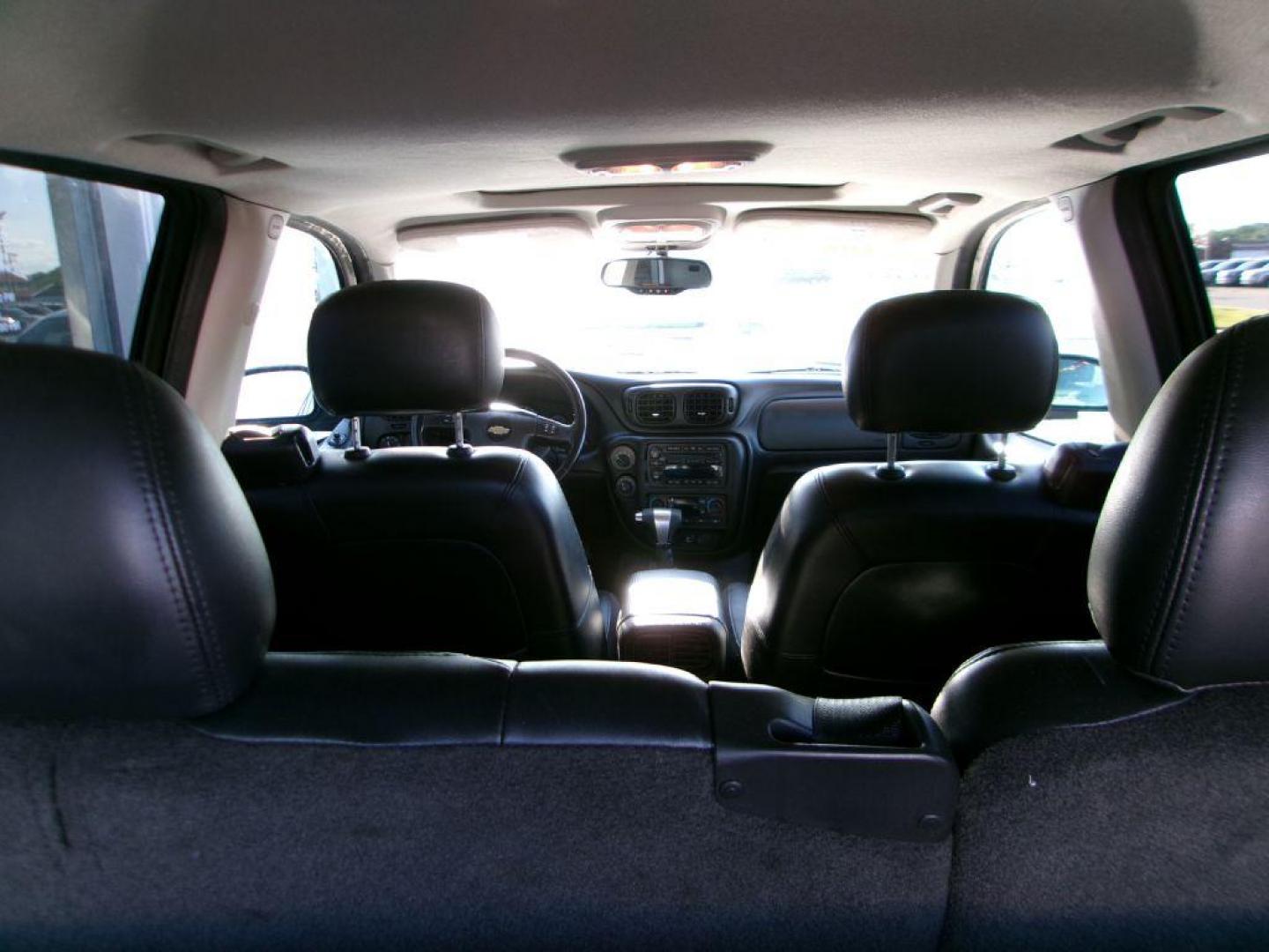 2007 MAROON CHEVROLET TRAILBLAZER LS (1GNDT13S572) with an 4.2L engine, Automatic transmission, located at 501 E. Columbia St., Springfield, OH, 45503, (800) 262-7122, 39.925262, -83.801796 - *** New Tires *** New Brakes *** Serviced and Detailed *** Local Trade *** 4wd *** Leather *** Moonroof *** Jay North Auto has offered hand picked vehicles since 1965! Our customer's enjoy a NO pressure buying experience with a small town feel. All of our vehicles get fully inspected and detail - Photo#9