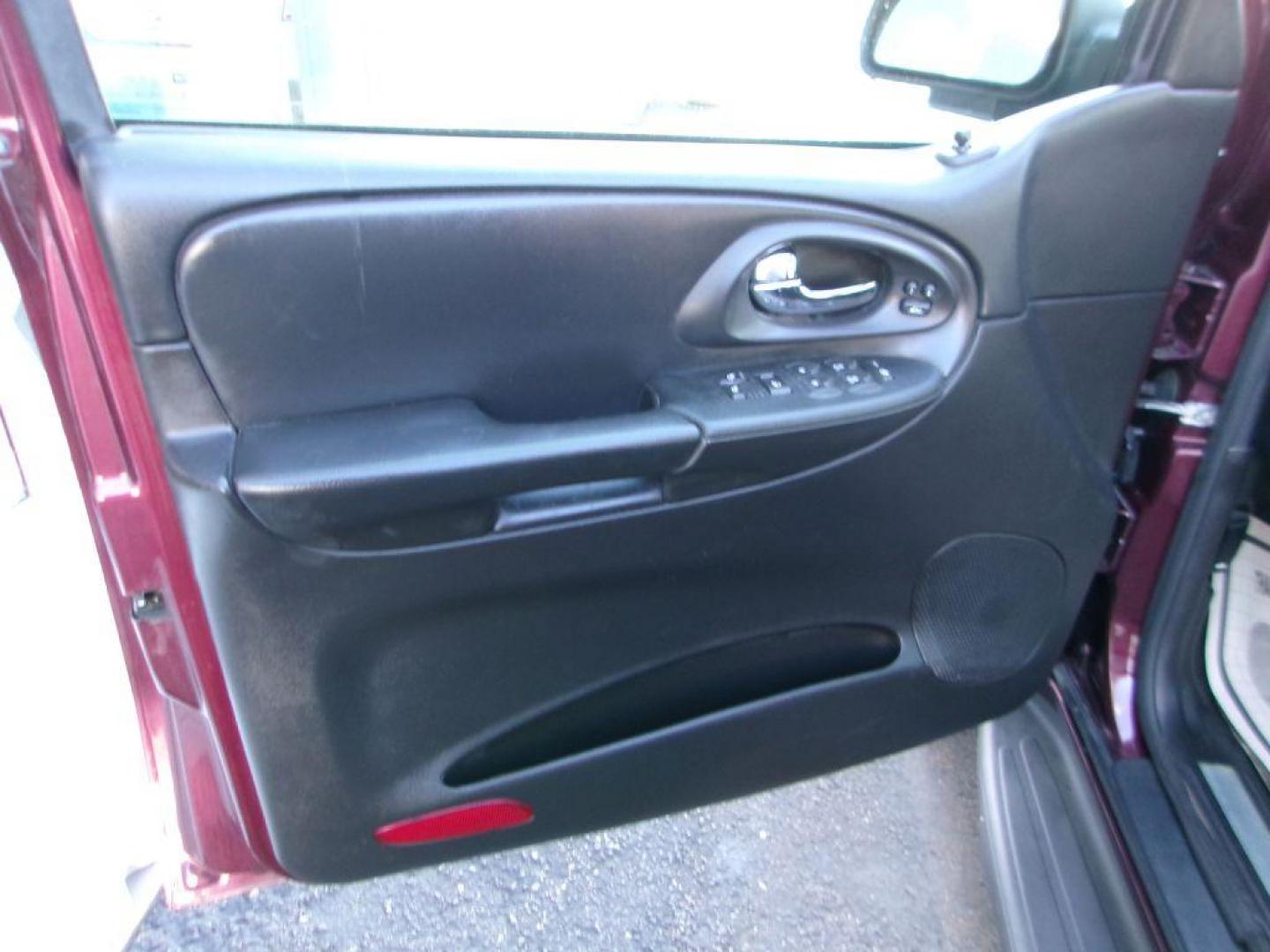 2007 MAROON CHEVROLET TRAILBLAZER LS (1GNDT13S572) with an 4.2L engine, Automatic transmission, located at 501 E. Columbia St., Springfield, OH, 45503, (800) 262-7122, 39.925262, -83.801796 - *** New Tires *** New Brakes *** Serviced and Detailed *** Local Trade *** 4wd *** Leather *** Moonroof *** Jay North Auto has offered hand picked vehicles since 1965! Our customer's enjoy a NO pressure buying experience with a small town feel. All of our vehicles get fully inspected and detail - Photo#13