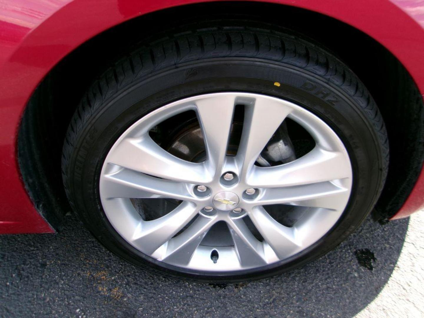 2014 RED CHEVROLET CRUZE LTZ (1G1PG5SB8E7) with an 1.4L engine, Automatic transmission, located at 501 E. Columbia St., Springfield, OH, 45503, (800) 262-7122, 39.925262, -83.801796 - Photo#18