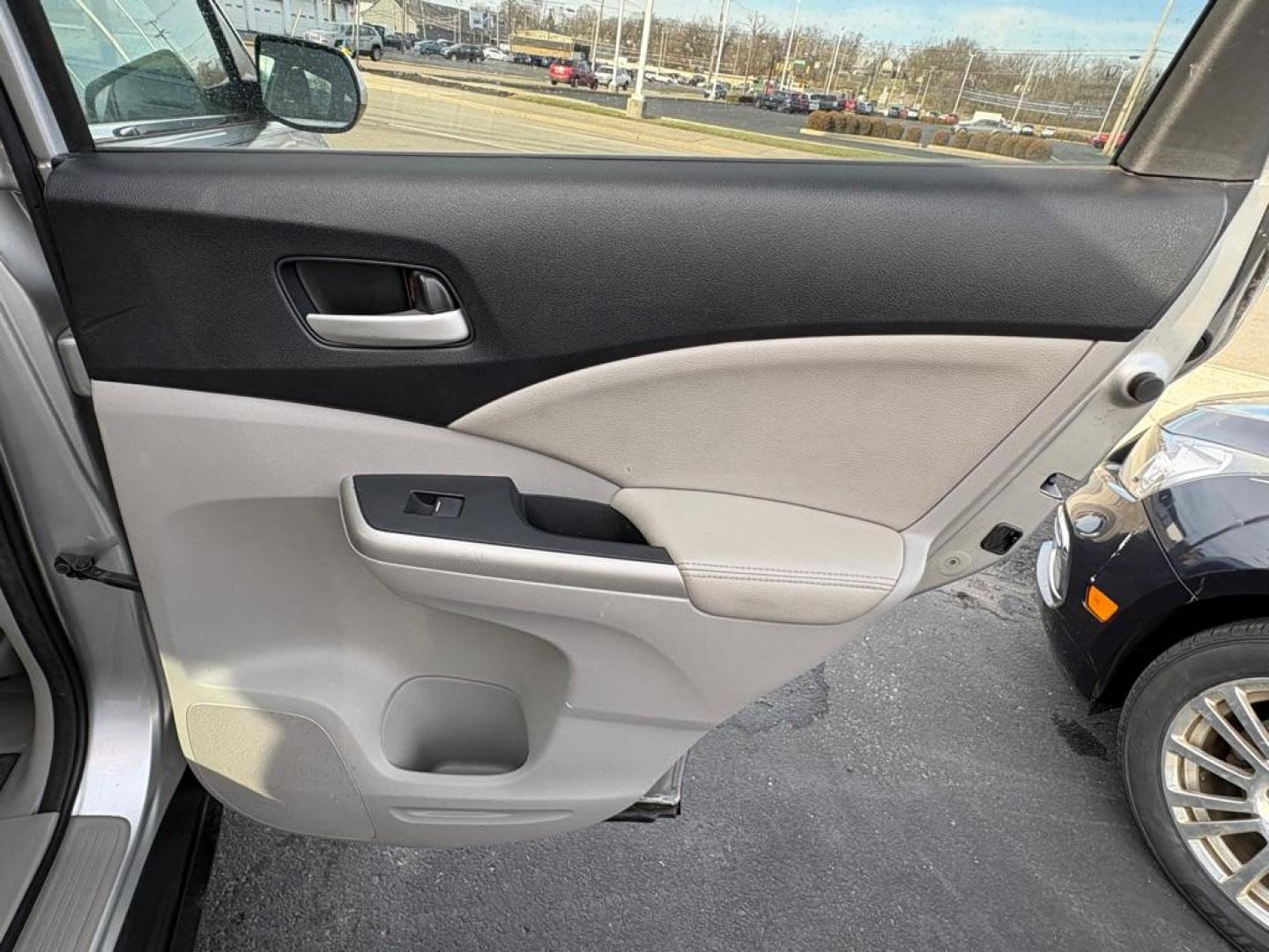 2012 SILVER HONDA CR-V EXL (2HKRM3H77CH) with an 2.4L engine, Automatic transmission, located at 501 E. Columbia St., Springfield, OH, 45503, (800) 262-7122, 39.925262, -83.801796 - *** New Tires*** Updated Timing w/ Honda Parts *** New Brakes *** Tune Up *** New Front Struts *** New Wipers *** New Battery *** Serviced and Detailed *** EXL *** FWD *** Jay North Auto has offered hand picked vehicles since 1965! Our customer's enjoy a NO pressure buying experience with a sma - Photo#15