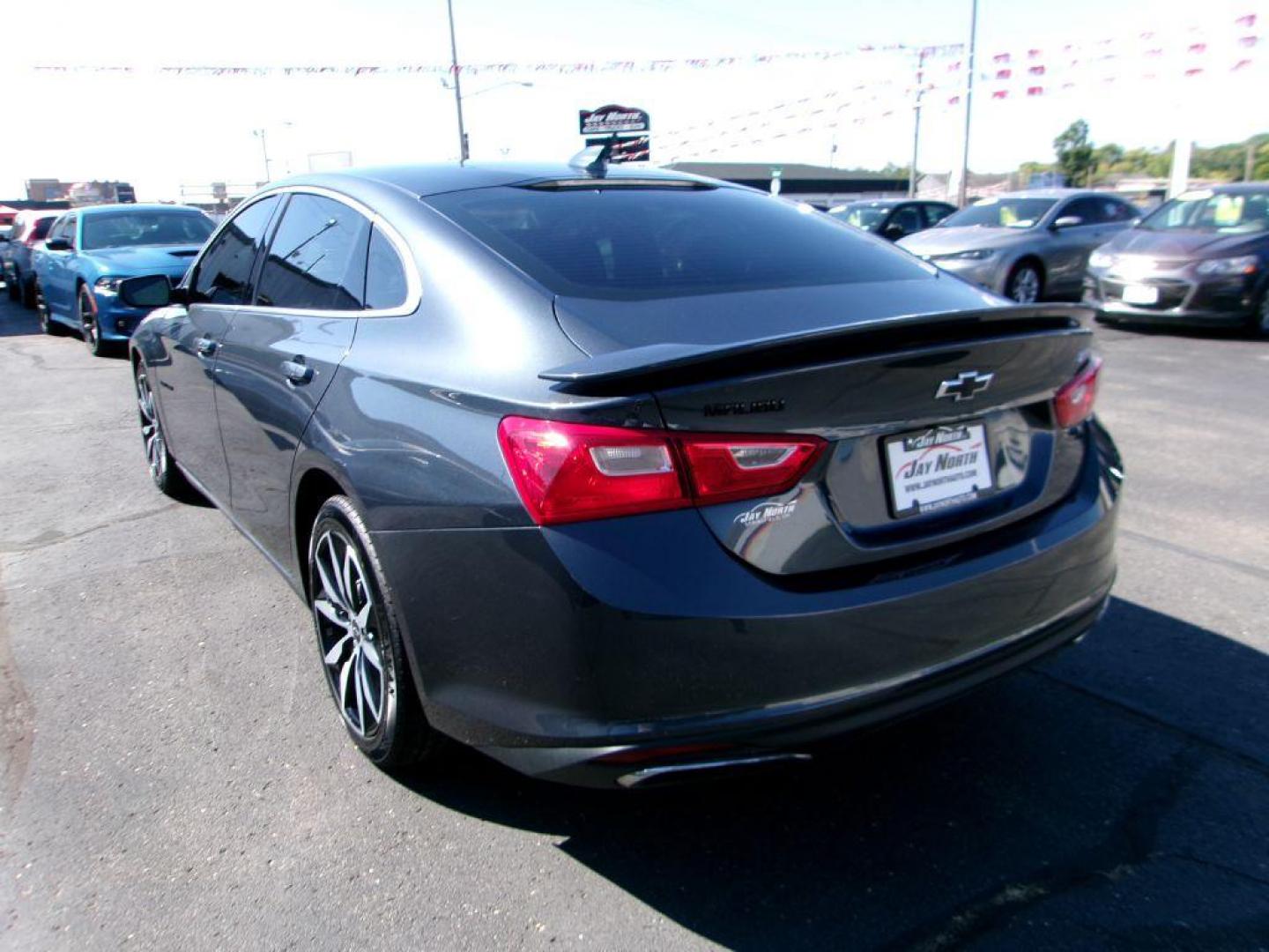 2020 GRAY CHEVROLET MALIBU RS (1G1ZG5ST2LF) with an 1.5L engine, Continuously Variable transmission, located at 501 E. Columbia St., Springfield, OH, 45503, (800) 262-7122, 39.925262, -83.801796 - Photo#5