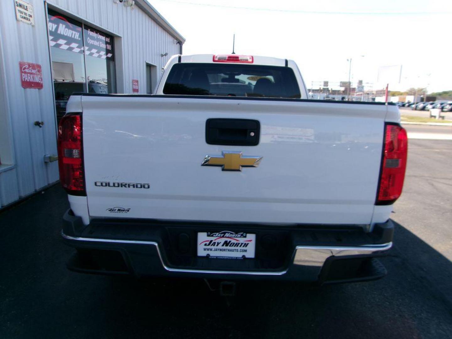 2020 WHITE CHEVROLET COLORADO WT EXT CAB (1GCHSBEA2L1) with an 2.5L engine, Automatic transmission, located at 501 E. Columbia St., Springfield, OH, 45503, (800) 262-7122, 39.925262, -83.801796 - ***1-Owner***Ext Cab***Work Truck***Rear Camera***New Tires***All New Pads and Rotors***Serviced and Detailed*** Jay North Auto has offered hand picked vehicles since 1965! Our customer's enjoy a NO pressure buying experience with a small town feel. All of our vehicles get fully inspected and - Photo#4