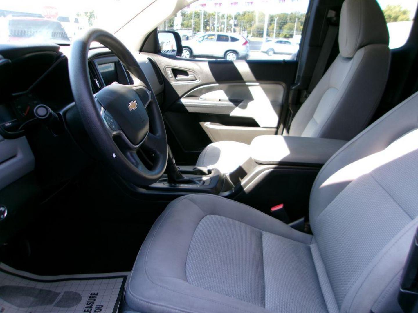 2020 WHITE CHEVROLET COLORADO WT EXT CAB (1GCHSBEA2L1) with an 2.5L engine, Automatic transmission, located at 501 E. Columbia St., Springfield, OH, 45503, (800) 262-7122, 39.925262, -83.801796 - ***1-Owner***Ext Cab***Work Truck***Rear Camera***New Tires***All New Pads and Rotors***Serviced and Detailed*** Jay North Auto has offered hand picked vehicles since 1965! Our customer's enjoy a NO pressure buying experience with a small town feel. All of our vehicles get fully inspected and - Photo#8
