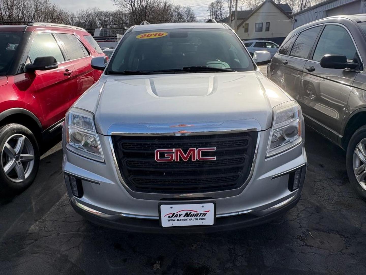 2016 SILVER GMC TERRAIN SLE (2GKALNEK4G6) with an 2.4L engine, Automatic transmission, located at 501 E. Columbia St., Springfield, OH, 45503, (800) 262-7122, 39.925262, -83.801796 - *** Updated Timing *** Tune Up *** Serviced *** SLE *** FWD *** 20 Service Records on Clean CarFax *** Jay North Auto has offered hand picked vehicles since 1965! Our customer's enjoy a NO pressure buying experience with a small town feel. All of our vehicles get fully inspected and detailed. W - Photo#5