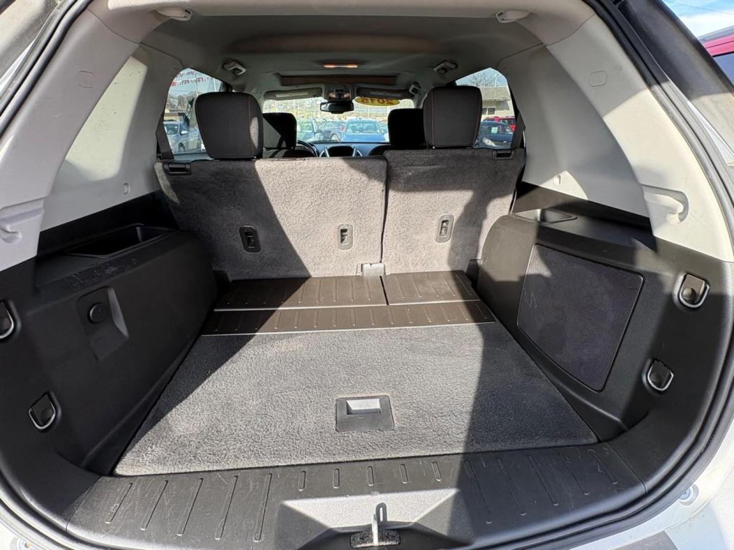 2016 SILVER GMC TERRAIN SLE (2GKALNEK4G6) with an 2.4L engine, Automatic transmission, located at 501 E. Columbia St., Springfield, OH, 45503, (800) 262-7122, 39.925262, -83.801796 - *** Updated Timing *** Tune Up *** Serviced *** SLE *** FWD *** 20 Service Records on Clean CarFax *** Jay North Auto has offered hand picked vehicles since 1965! Our customer's enjoy a NO pressure buying experience with a small town feel. All of our vehicles get fully inspected and detailed. W - Photo#11