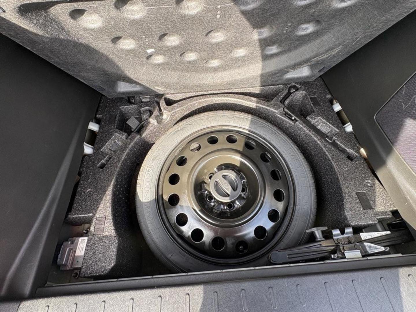 2016 SILVER GMC TERRAIN SLE (2GKALNEK4G6) with an 2.4L engine, Automatic transmission, located at 501 E. Columbia St., Springfield, OH, 45503, (800) 262-7122, 39.925262, -83.801796 - *** Updated Timing *** Tune Up *** Serviced *** SLE *** FWD *** 20 Service Records on Clean CarFax *** Jay North Auto has offered hand picked vehicles since 1965! Our customer's enjoy a NO pressure buying experience with a small town feel. All of our vehicles get fully inspected and detailed. W - Photo#12