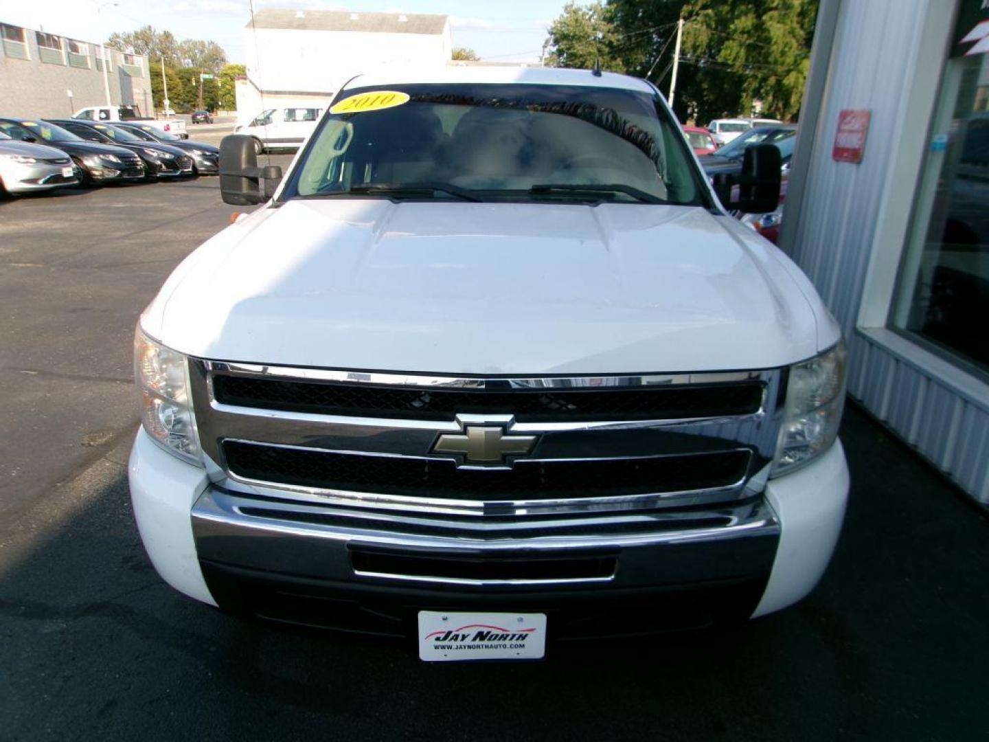 2010 WHITE CHEVROLET SILVERADO 1500 LS (1GCSCREA9AZ) with an 4.8L engine, Automatic transmission, located at 501 E. Columbia St., Springfield, OH, 45503, (800) 262-7122, 39.925262, -83.801796 - *** 2 Owner *** 31 Service Records on Clean CarFax *** New Tires *** Tune Up *** New Brakes *** New Wipers *** 4.8L V8 ***NICE *** Cap *** Jay North Auto has offered hand picked vehicles since 1965! Our customer's enjoy a NO pressure buying experience with a small town feel. All of our vehicles - Photo#1