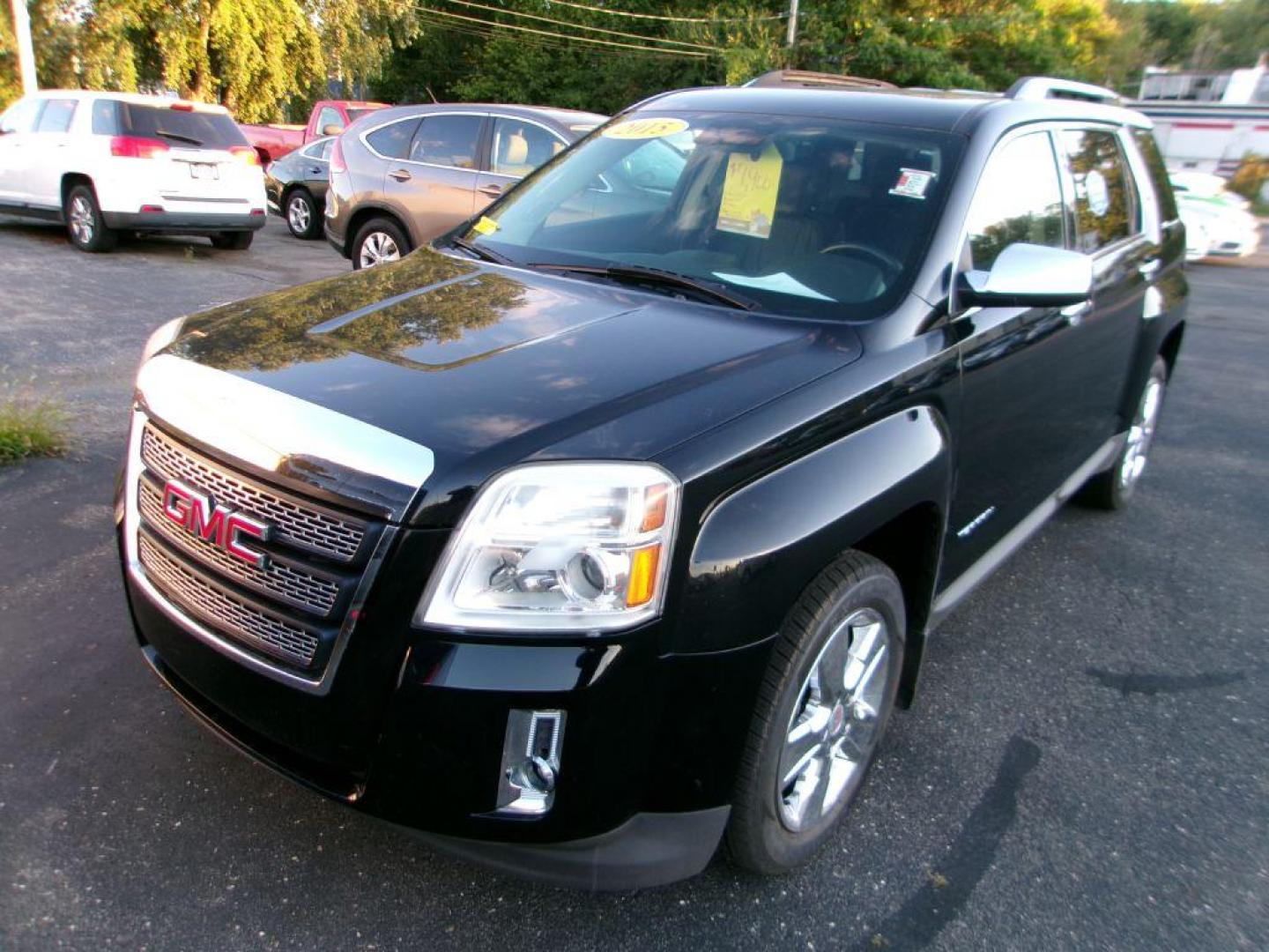 2015 BLACK GMC TERRAIN SLT (2GKALTEK9F6) with an 2.4L engine, Automatic transmission, located at 501 E. Columbia St., Springfield, OH, 45503, (800) 262-7122, 39.925262, -83.801796 - Photo#2