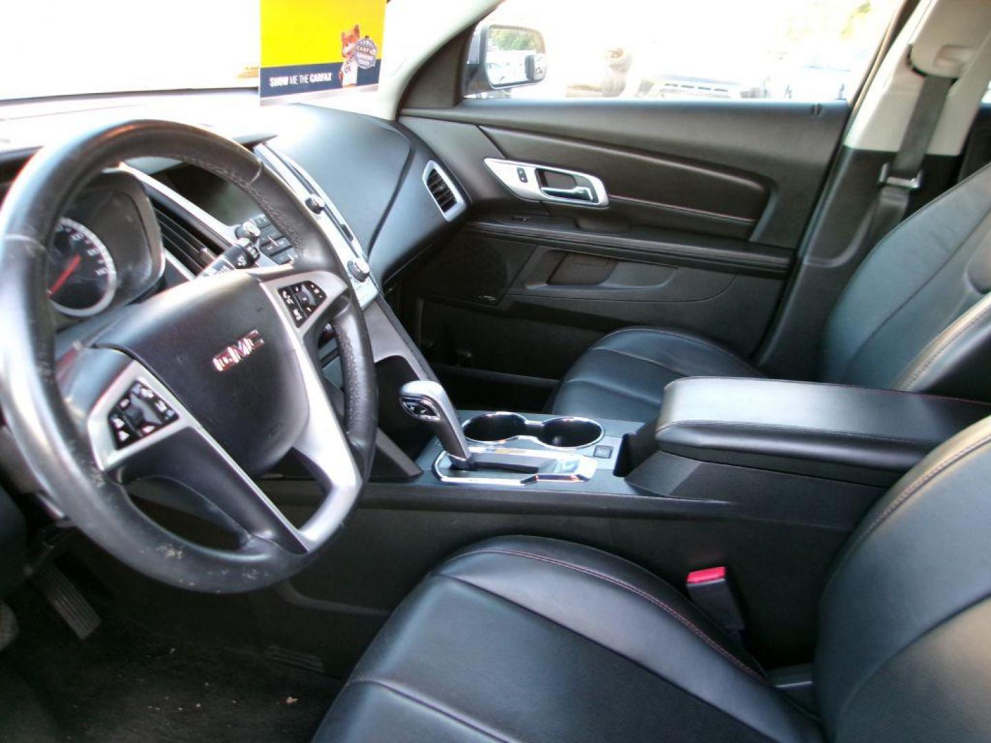 2015 BLACK GMC TERRAIN SLT (2GKALTEK9F6) with an 2.4L engine, Automatic transmission, located at 501 E. Columbia St., Springfield, OH, 45503, (800) 262-7122, 39.925262, -83.801796 - Photo#12