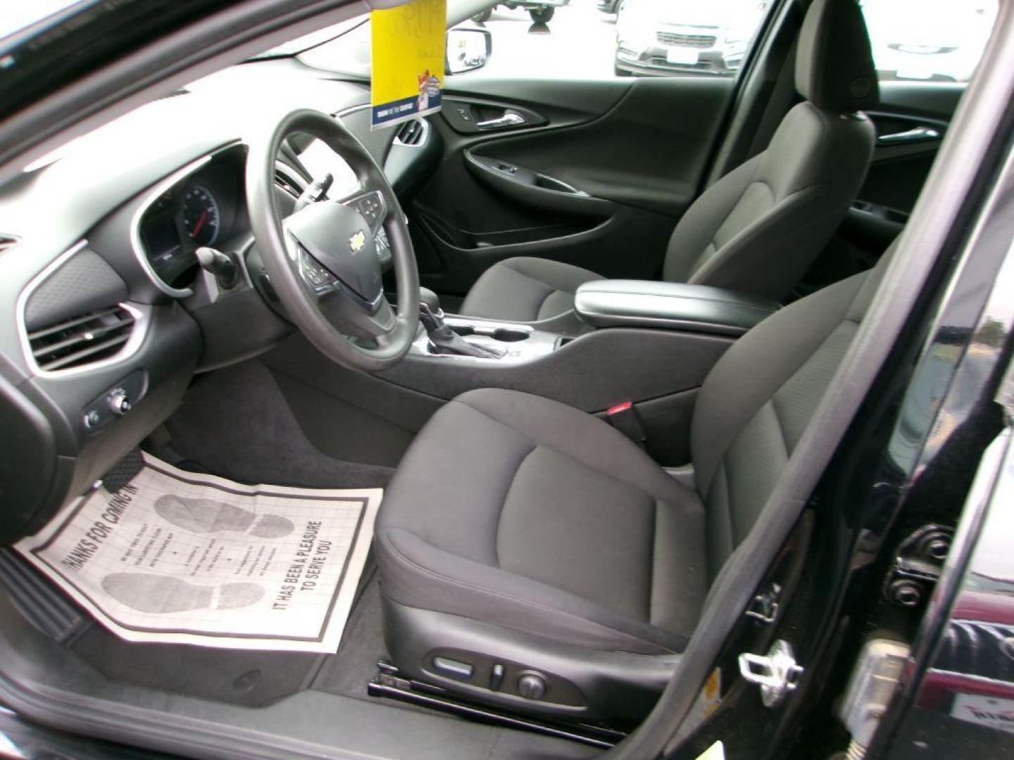 2023 BLACK CHEVROLET MALIBU LT (1G1ZD5ST1PF) with an 1.5L engine, Continuously Variable transmission, located at 501 E. Columbia St., Springfield, OH, 45503, (800) 262-7122, 39.925262, -83.801796 - *** 1 Owner *** Serviced and Detailed *** CarPlay *** Heated Seats *** Nice *** Clean CarFax *** * CHEVY SAFETY ASSIST *INTELLIBEAM-AUTO HIGH BEAM *FOLLOWING DISTANCE INDICATOR *FORWARD COLLISION ALERT *LANE KEEP ASSIST W/ LANE DEPARTURE WARNING *AUTOMATIC EMERGENCY BRAKING *FRONT - Photo#9