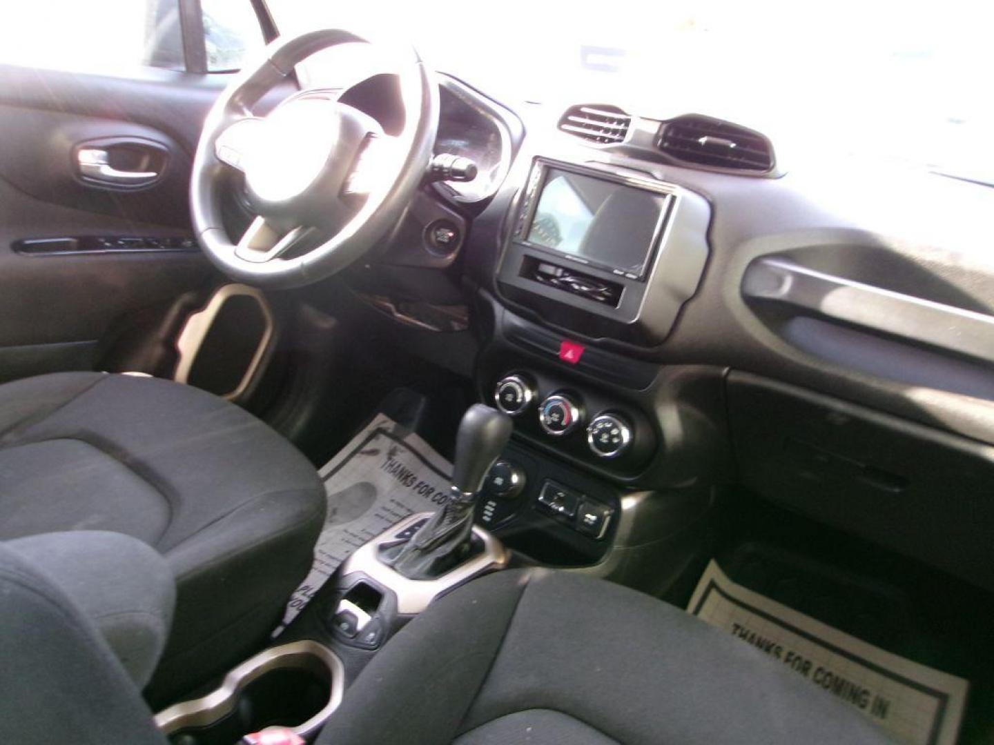 2017 GRAY JEEP RENEGADE SPORT (ZACCJBAB7HP) with an 2.4L engine, Automatic transmission, located at 501 E. Columbia St., Springfield, OH, 45503, (800) 262-7122, 39.925262, -83.801796 - *** Clean CarFax w/ 20 Service Records *** Sport *** 4x4 *** Serviced and Detailed *** Low Miles *** Jay North Auto has offered hand picked vehicles since 1965! Our customer's enjoy a NO pressure buying experience with a small town feel. All of our vehicles get fully inspected and detailed. We a - Photo#13