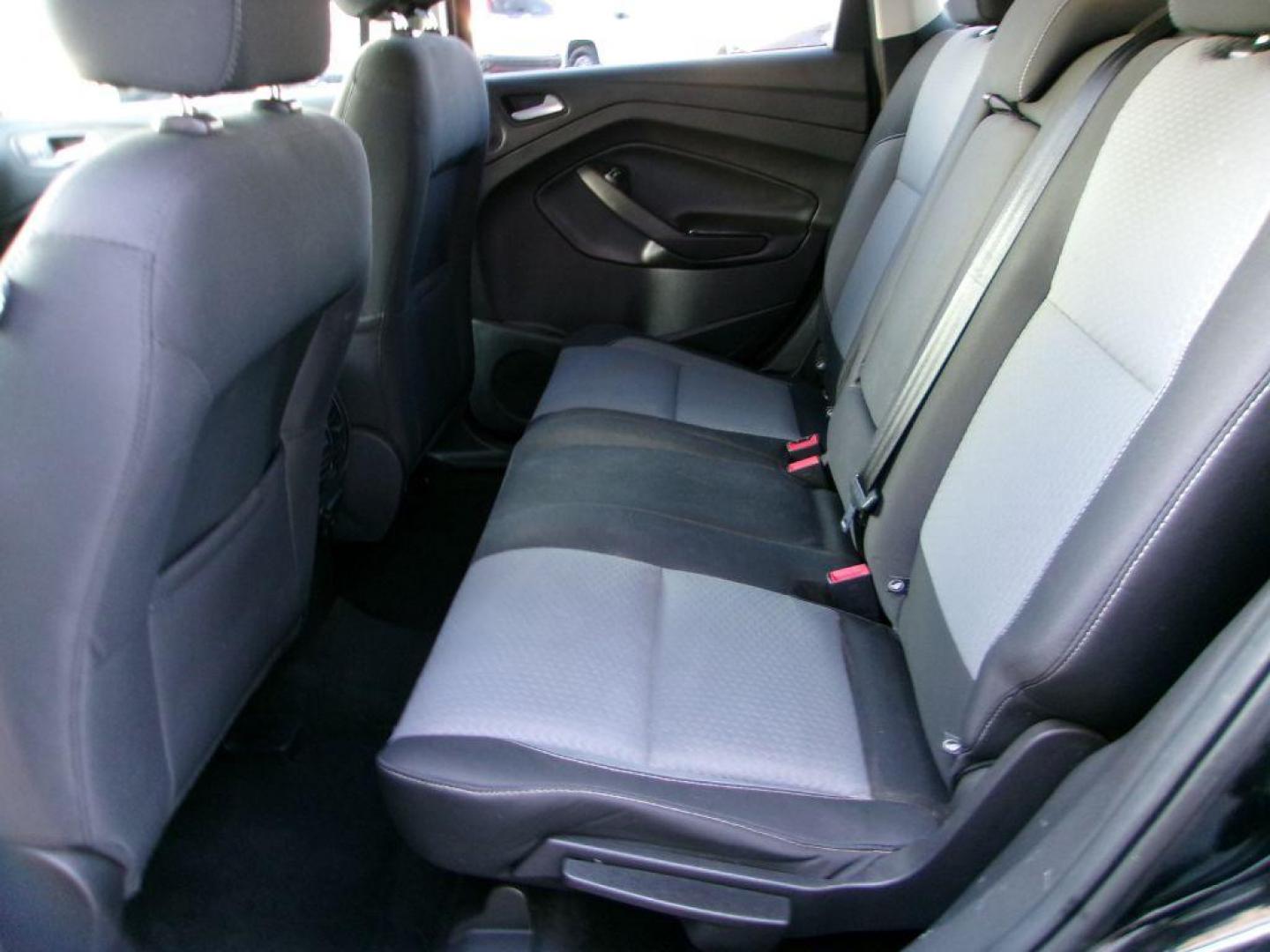 2017 BLACK FORD ESCAPE SE (1FMCU9G91HU) with an 2.0L engine, Automatic transmission, located at 501 E. Columbia St., Springfield, OH, 45503, (800) 262-7122, 39.925262, -83.801796 - ***Clean Carfax***New Front and Rear Brake Pads and Rotors***New Tires***AWD***EcoBoost***SE***Heated Seats***Serviced and Detailed*** Jay North Auto has offered hand picked vehicles since 1965! Our customer's enjoy a NO pressure buying experience with a small town feel. All of our vehicles ge - Photo#11