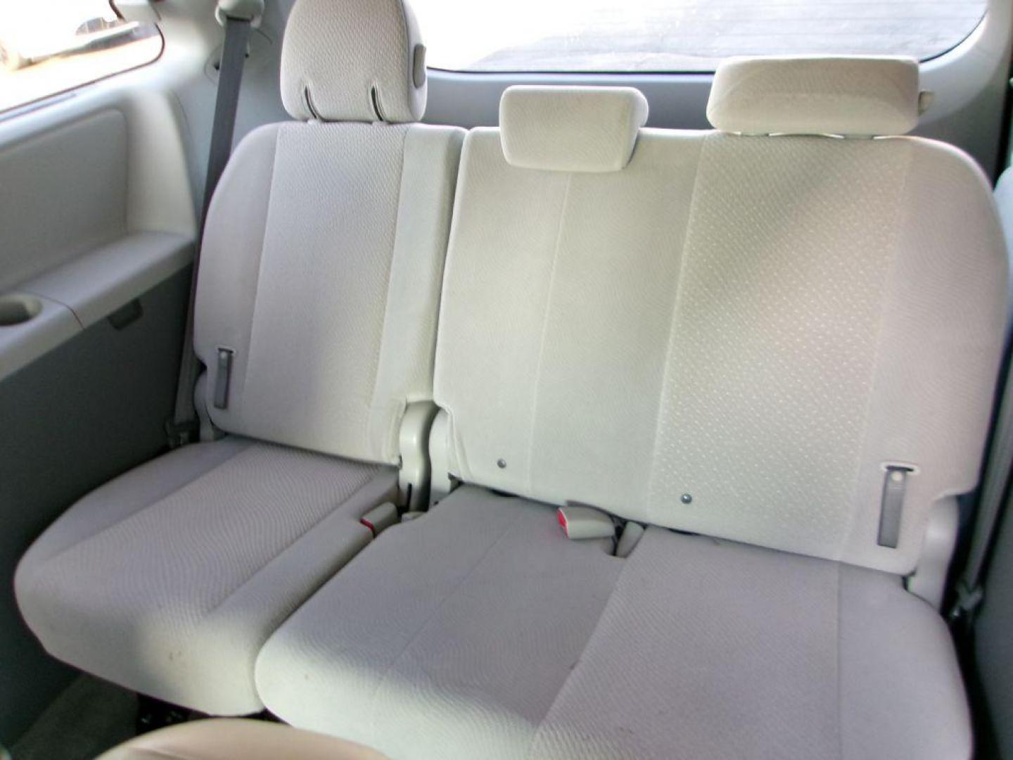 2014 GRAY TOYOTA SIENNA LE (5TDKK3DC2ES) with an 3.5L engine, Automatic transmission, located at 501 E. Columbia St., Springfield, OH, 45503, (800) 262-7122, 39.925262, -83.801796 - ***Clean Carfax***New Tires***New Front and Rear Brake Pads and Rotors***New Cabin Air Filter***New Air Filter***LE*** Jay North Auto has offered hand picked vehicles since 1965! Our customer's enjoy a NO pressure buying experience with a small town feel. All of our vehicles get fully inspecte - Photo#11