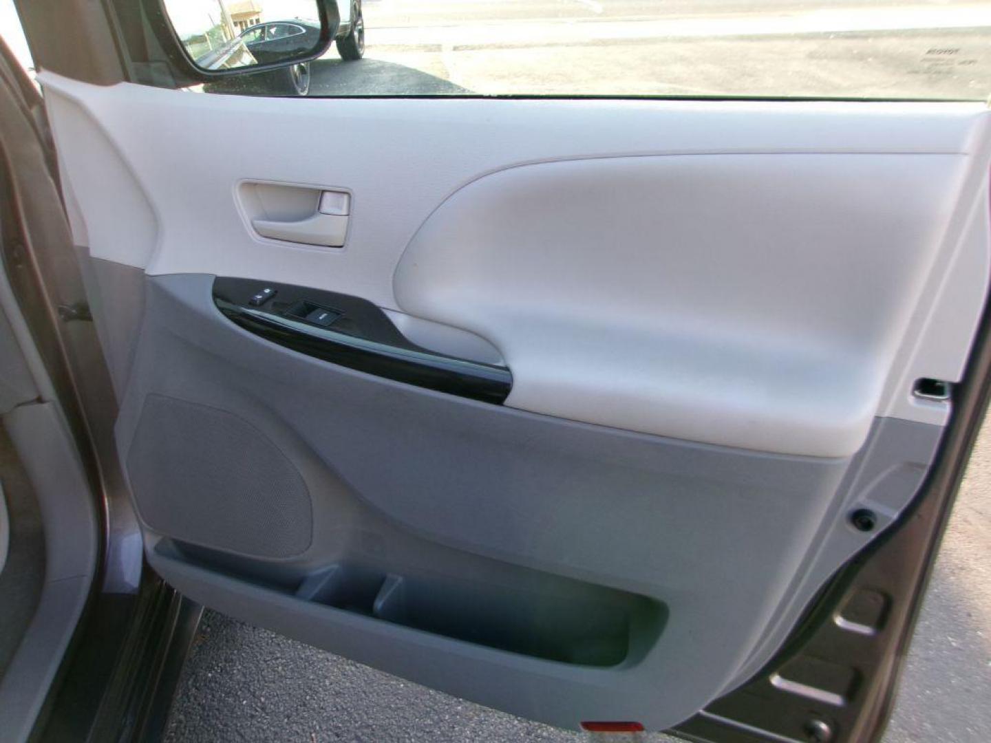 2014 GRAY TOYOTA SIENNA LE (5TDKK3DC2ES) with an 3.5L engine, Automatic transmission, located at 501 E. Columbia St., Springfield, OH, 45503, (800) 262-7122, 39.925262, -83.801796 - ***Clean Carfax***New Tires***New Front and Rear Brake Pads and Rotors***New Cabin Air Filter***New Air Filter***LE*** Jay North Auto has offered hand picked vehicles since 1965! Our customer's enjoy a NO pressure buying experience with a small town feel. All of our vehicles get fully inspecte - Photo#17