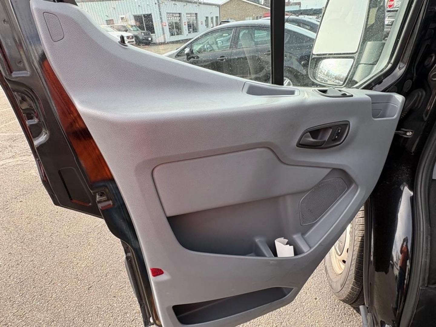 2018 BLACK FORD TRANSIT T-150 (1FTYE1ZM7JK) with an 3.7L engine, Automatic transmission, located at 501 E. Columbia St., Springfield, OH, 45503, (800) 262-7122, 39.925262, -83.801796 - ***1-Owner***T-150***Tinted Glass***New Front Brakes***Back-up Camera***Serviced and Detailed*** Jay North Auto has offered hand picked vehicles since 1965! Our customer's enjoy a NO pressure buying experience with a small town feel. All of our vehicles get fully inspected and detailed. We are - Photo#6