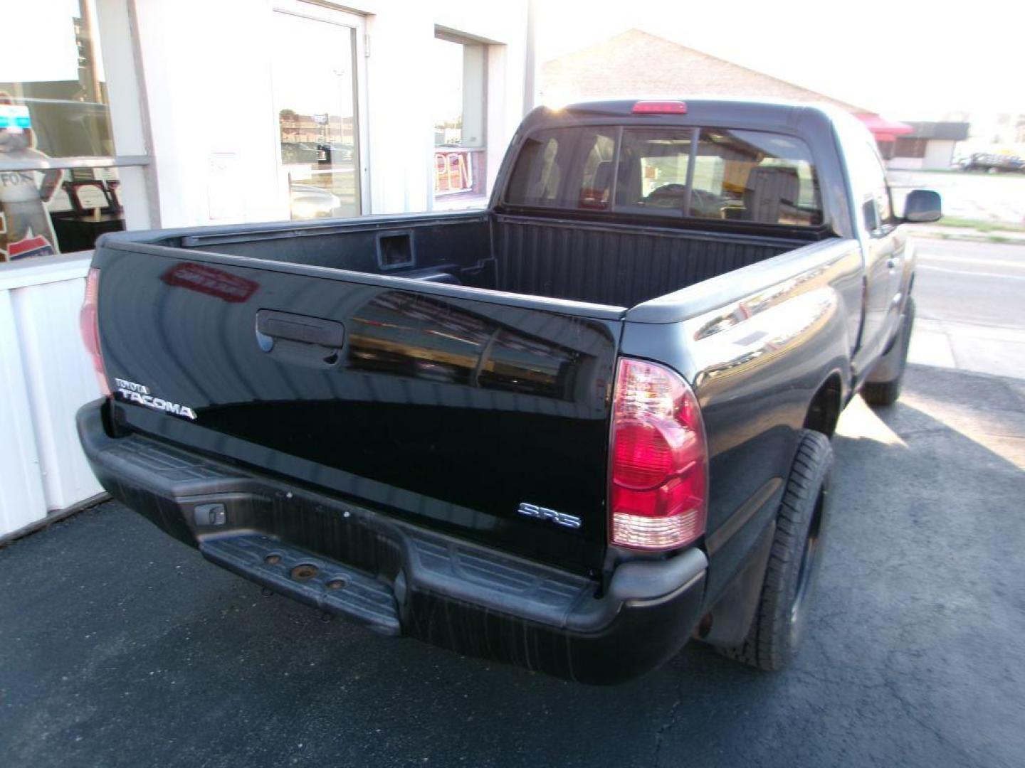 2006 BLACK TOYOTA TACOMA ACCESS CAB (5TETX22N76Z) with an 2.7L engine, Automatic transmission, located at 501 E. Columbia St., Springfield, OH, 45503, (800) 262-7122, 39.925262, -83.801796 - *** New Tires *** New Rack and Pinion *** Serviced and Detailed *** Bedliner *** Clean Frame *** Jay North Auto has offered hand picked vehicles since 1965! Our customer's enjoy a NO pressure buying experience with a small town feel. All of our vehicles get fully inspected and detailed. We are - Photo#5