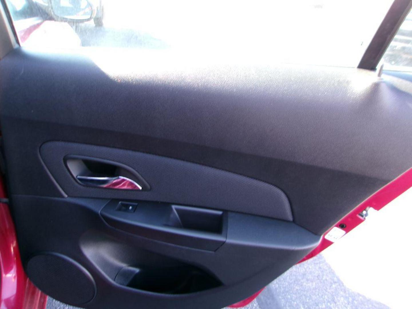 2014 RED CHEVROLET CRUZE LTZ (1G1PG5SB1E7) with an 1.4L engine, Automatic transmission, located at 501 E. Columbia St., Springfield, OH, 45503, (800) 262-7122, 39.925262, -83.801796 - *** LOW MILES *** LTZ *** Remote Start *** Leather *** New Brakes *** Like New Tires *** Serviced and Detailed *** Jay North Auto has offered hand picked vehicles since 1965! Our customer's enjoy a NO pressure buying experience with a small town feel. All of our vehicles get fully inspected and - Photo#12